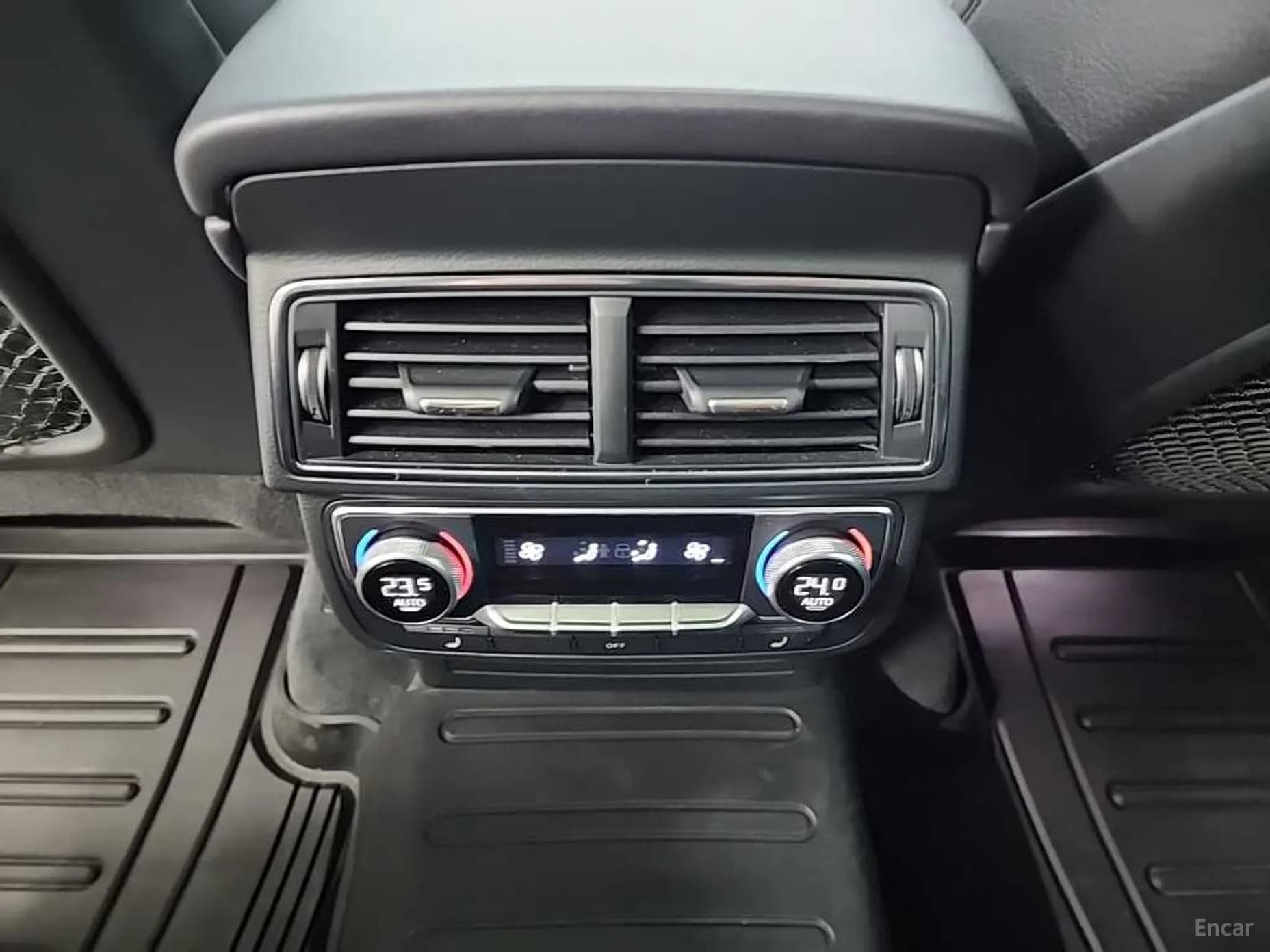Q7 (4M)