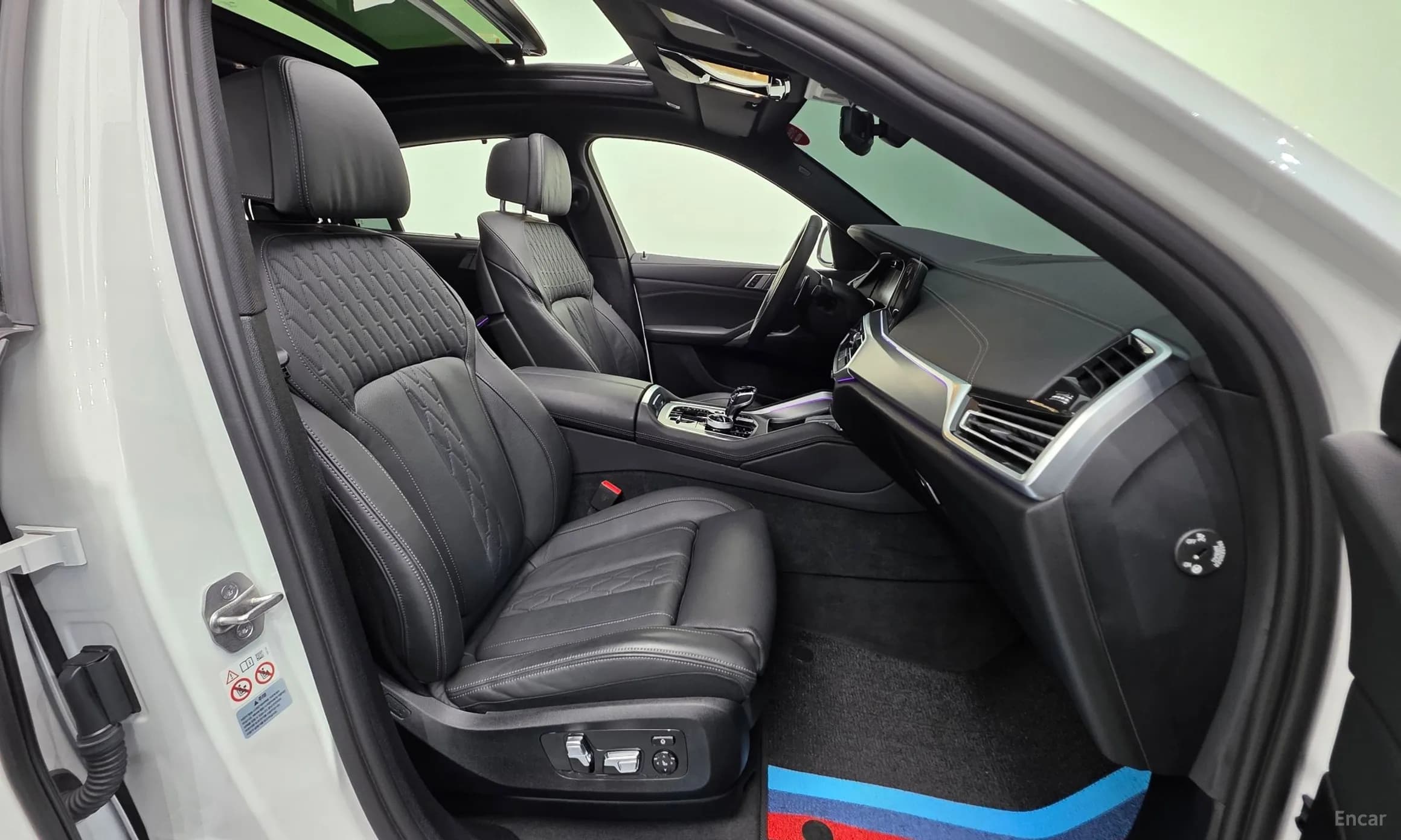 X6 (G06)