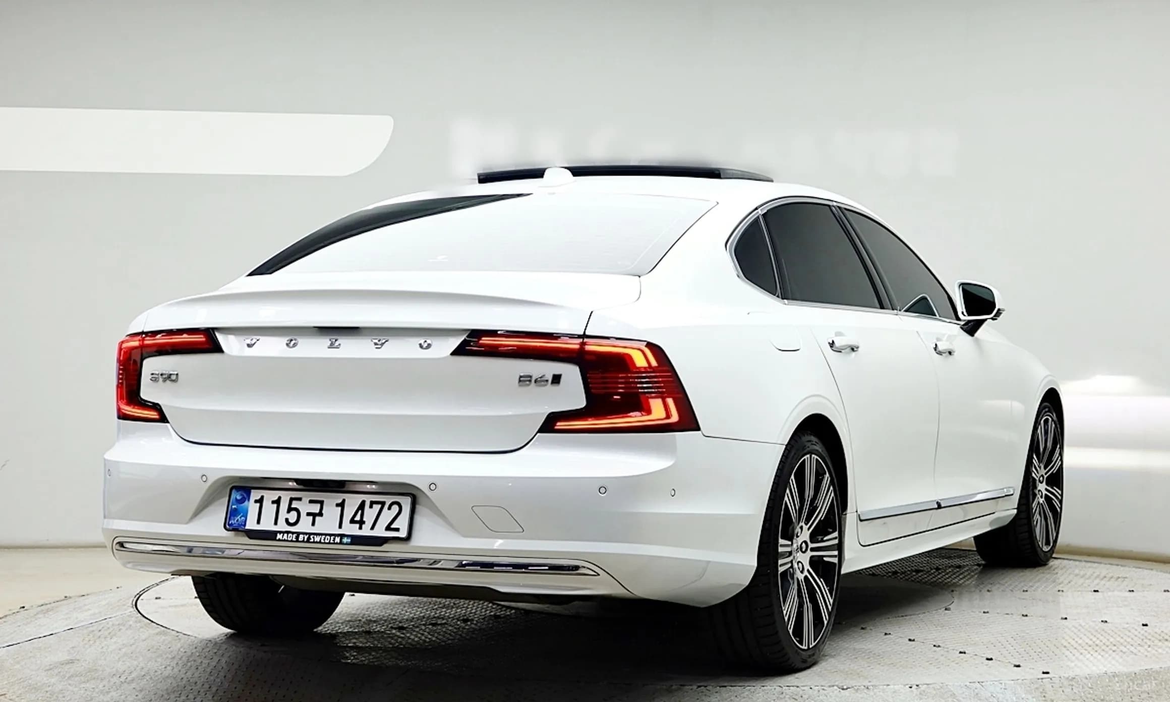 S90
