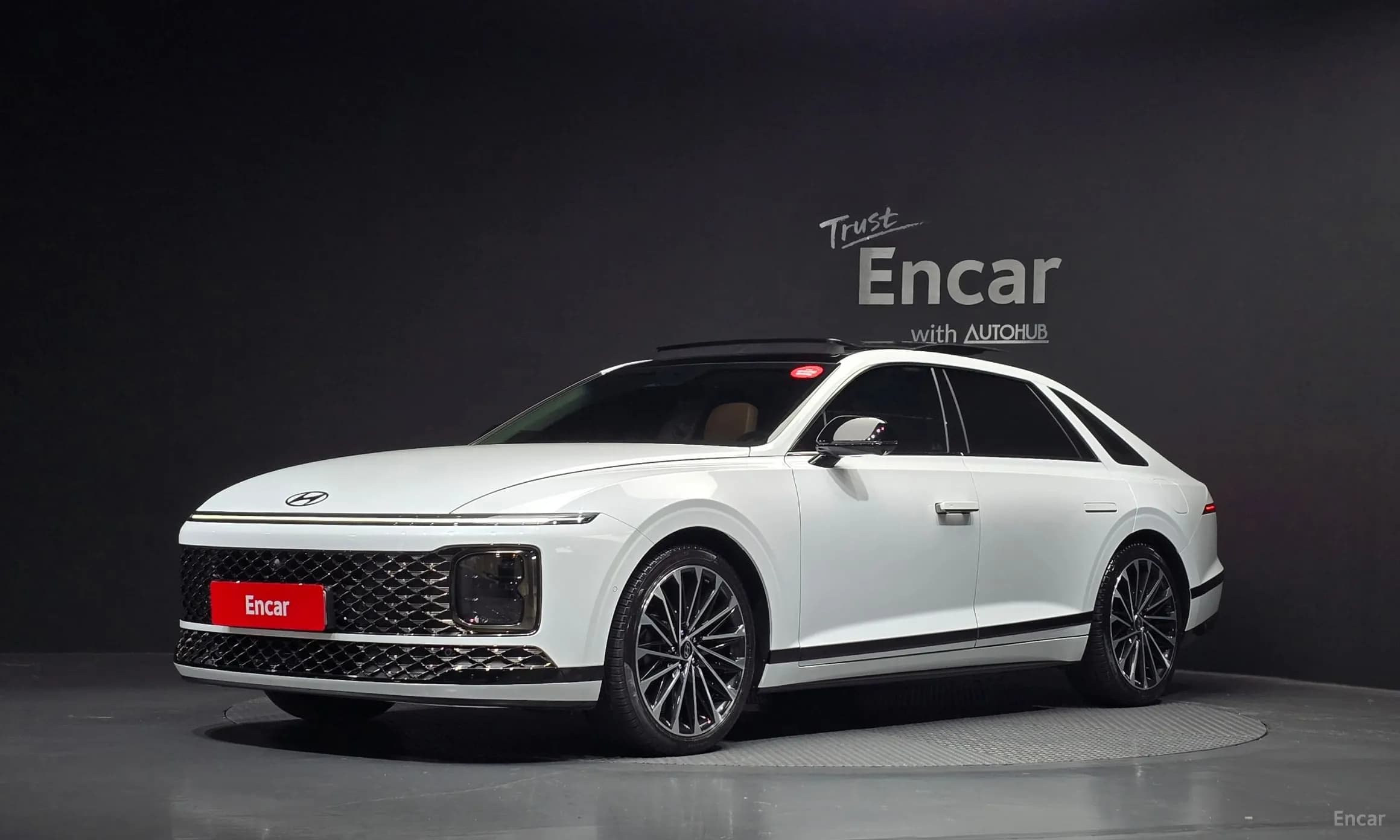 Grandeur Hybrid (GN7)