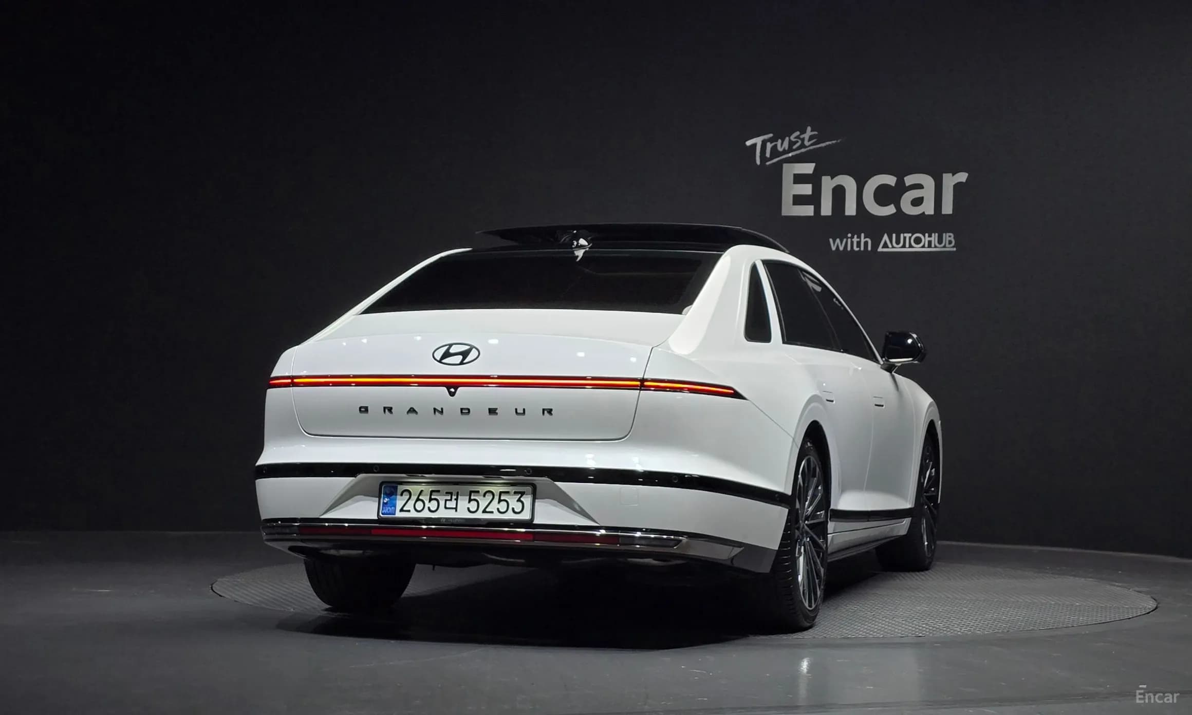 Grandeur Hybrid (GN7)