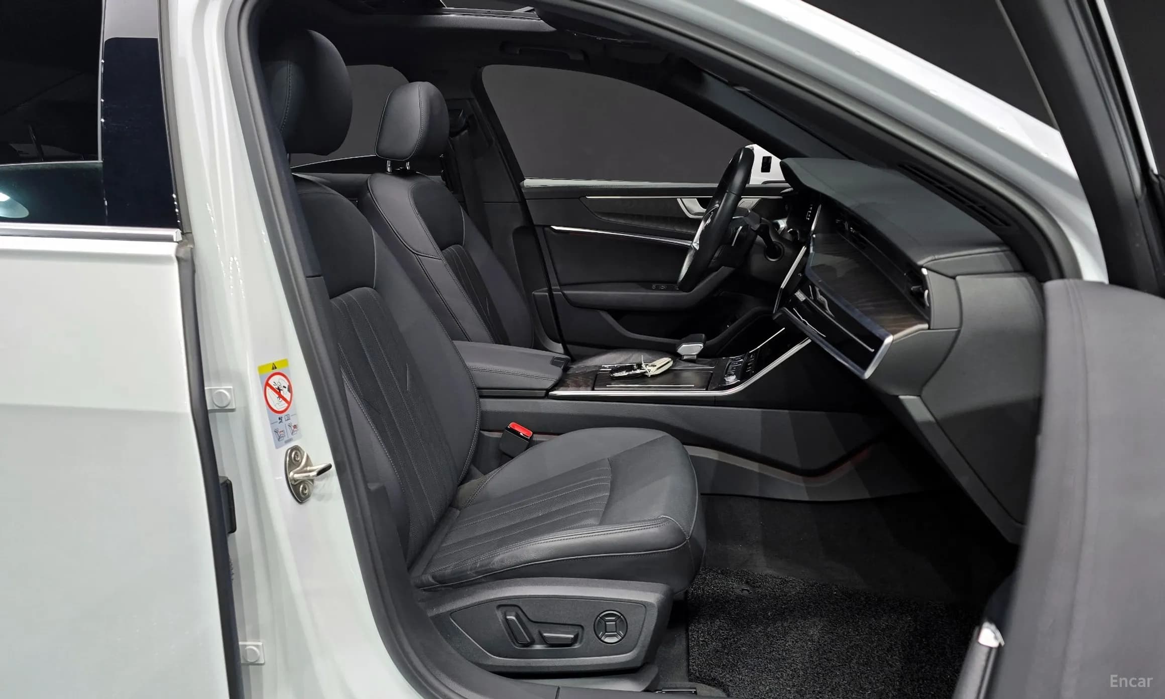 A6 (C8)