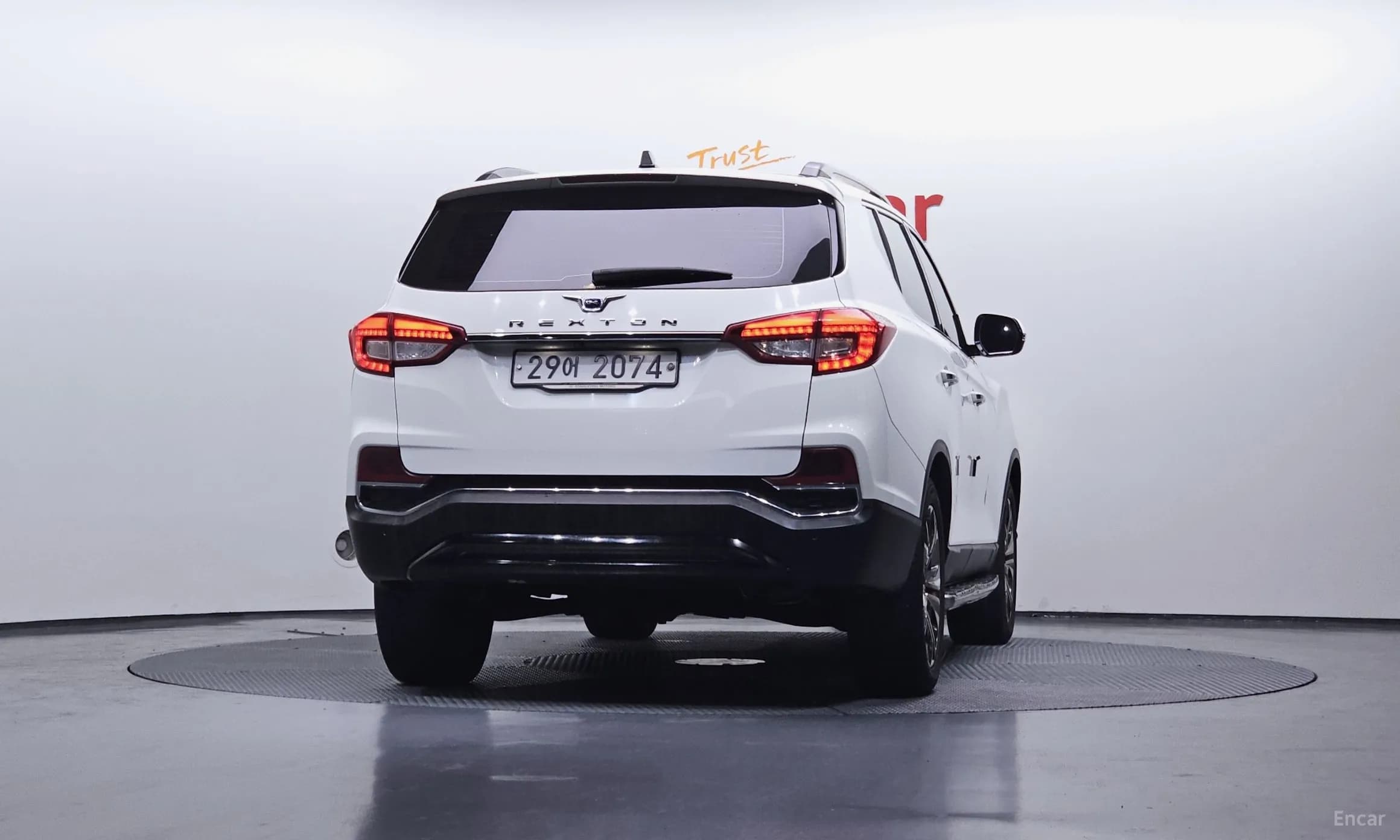 G4 Rexton