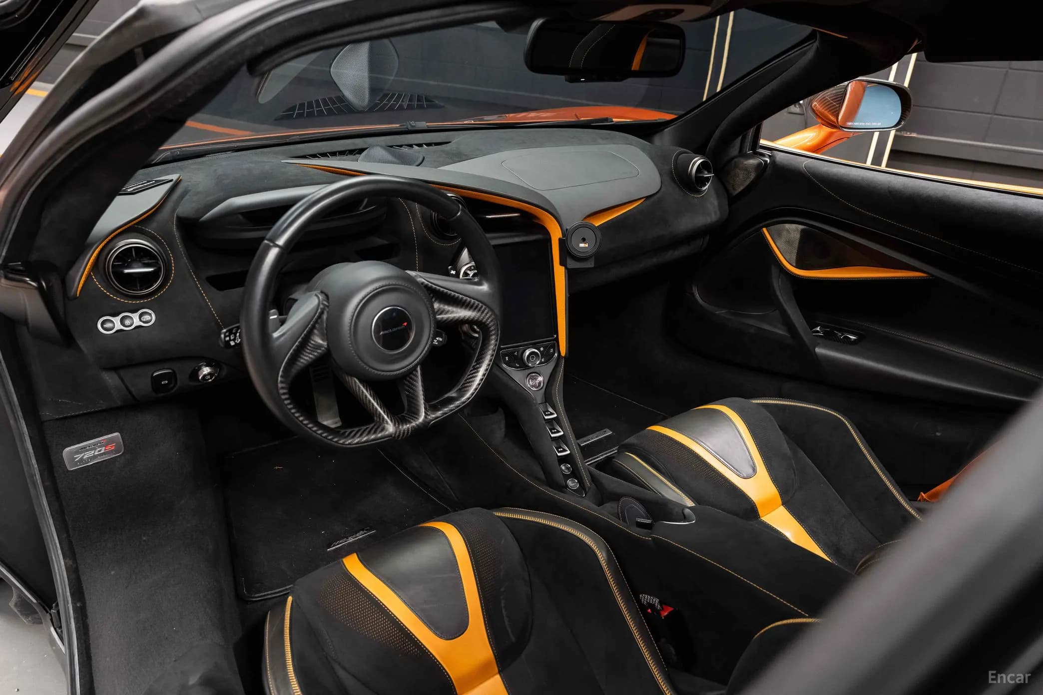 720S