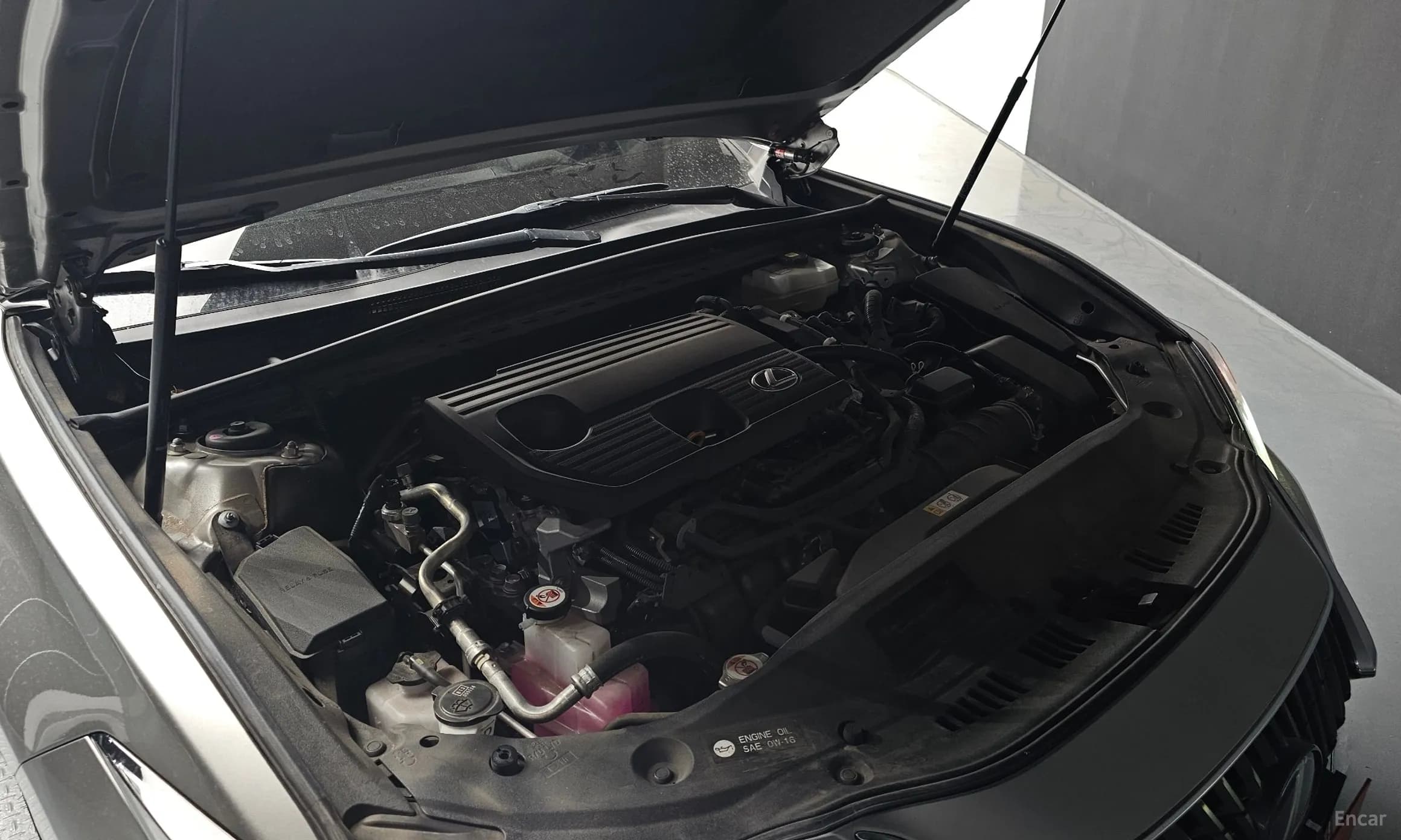ES300h 7th Generation
