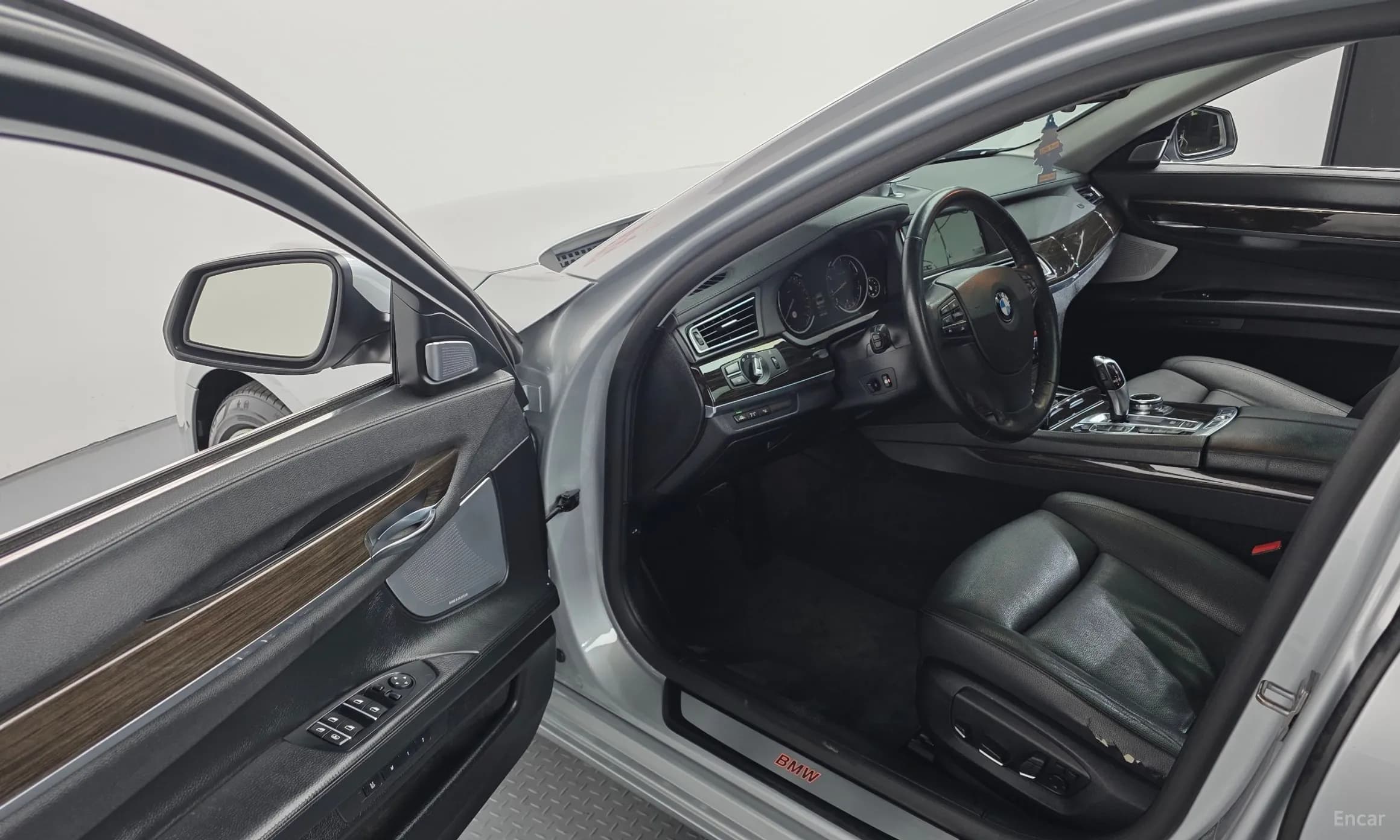 7 Series (F01)