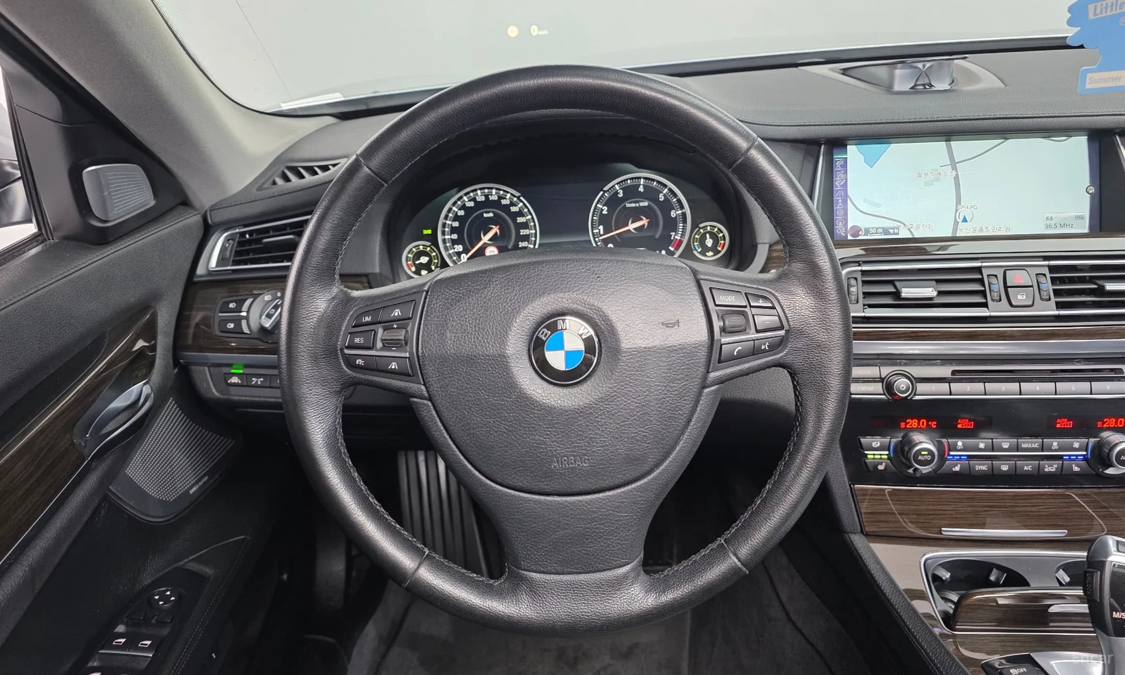 7 Series (F01)