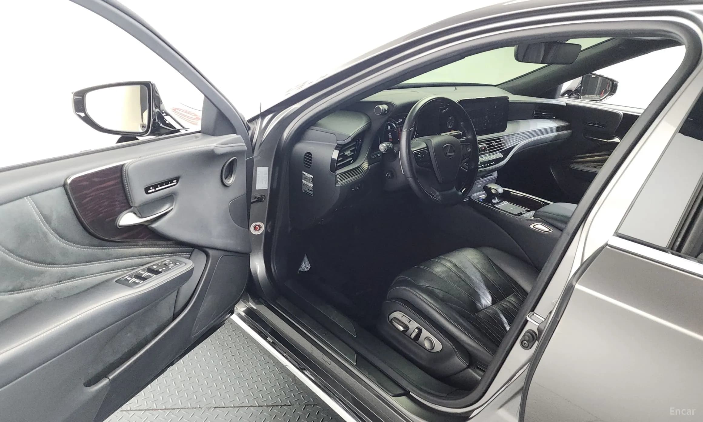 LS500 5th Generation
