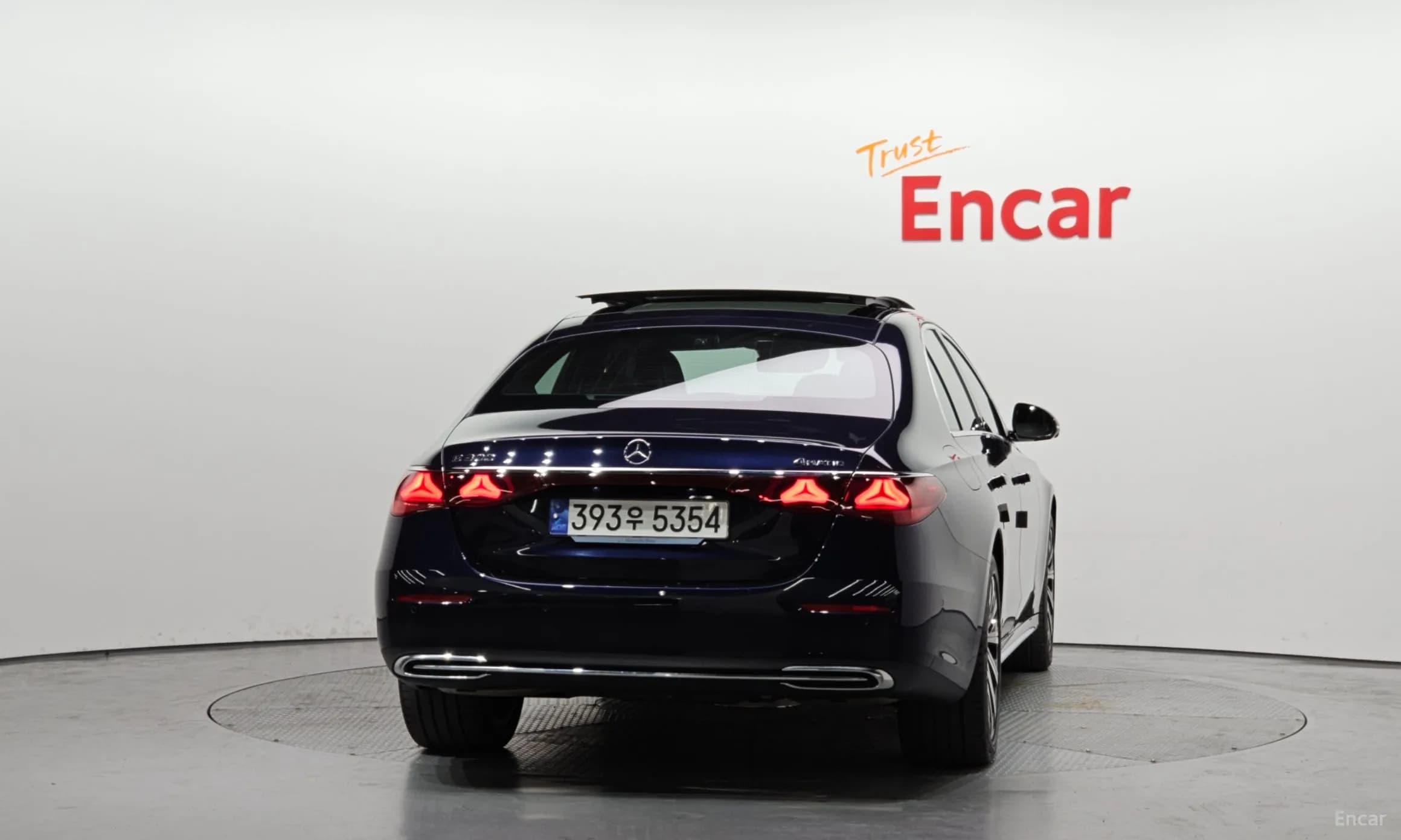 E-Class W214