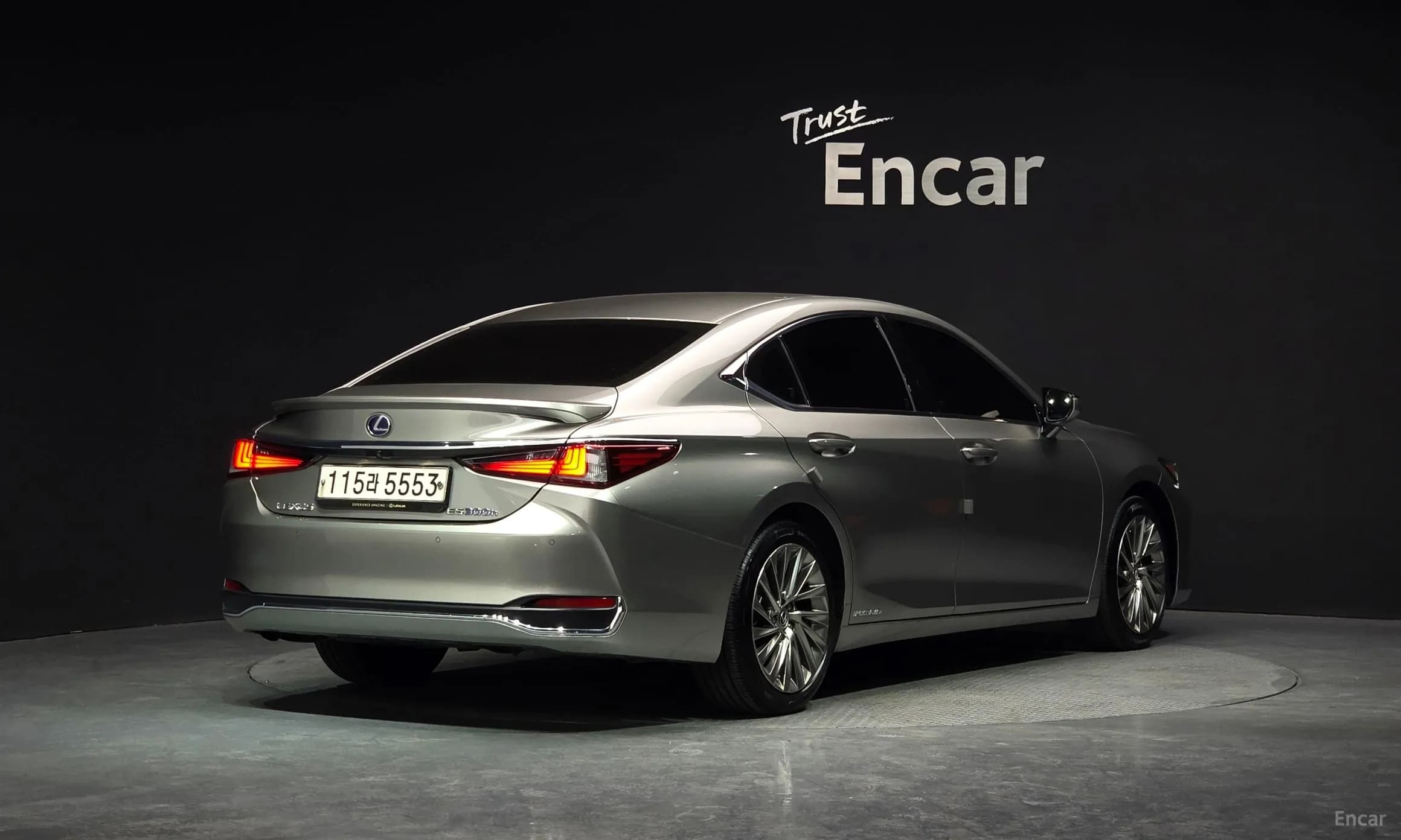 ES300h 7th Generation