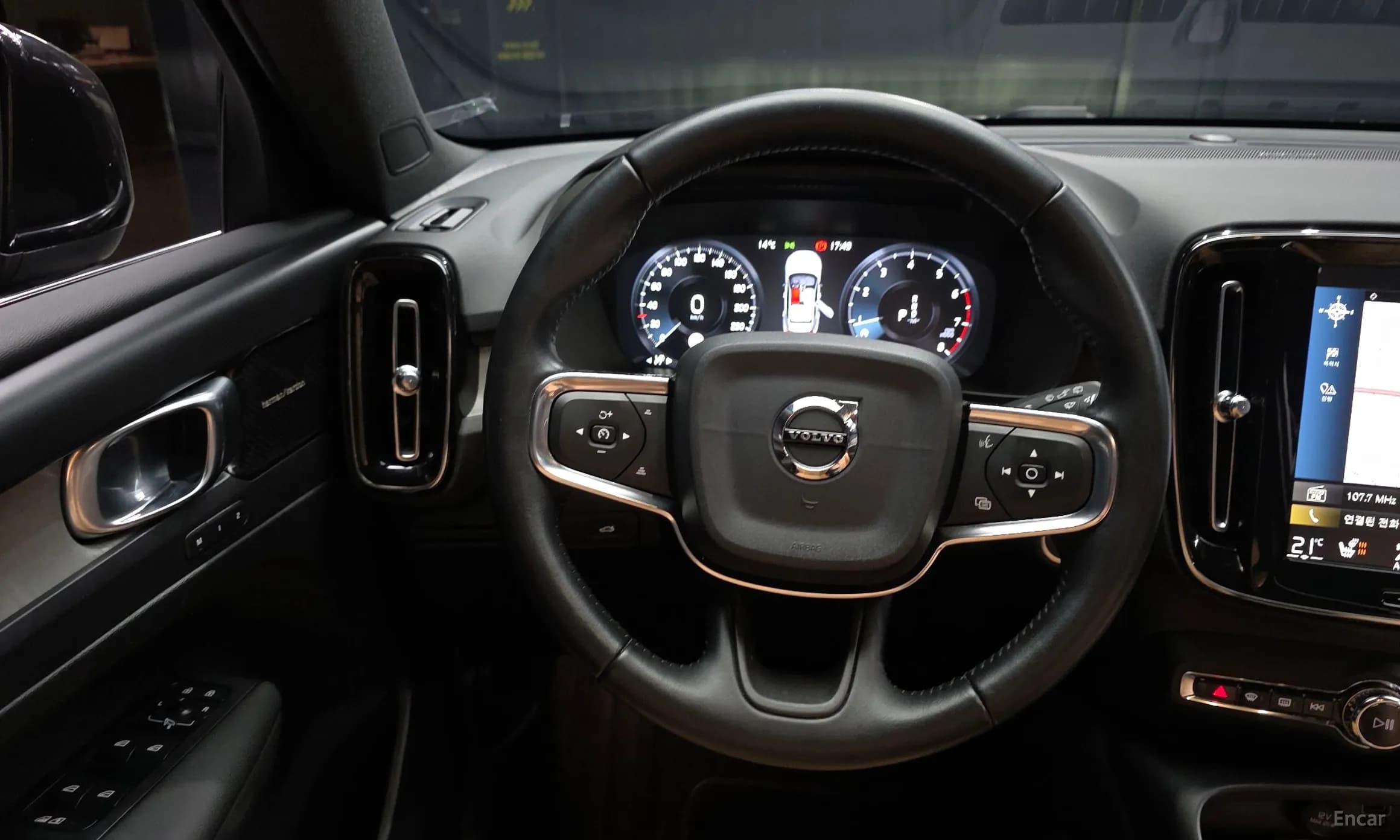 XC40