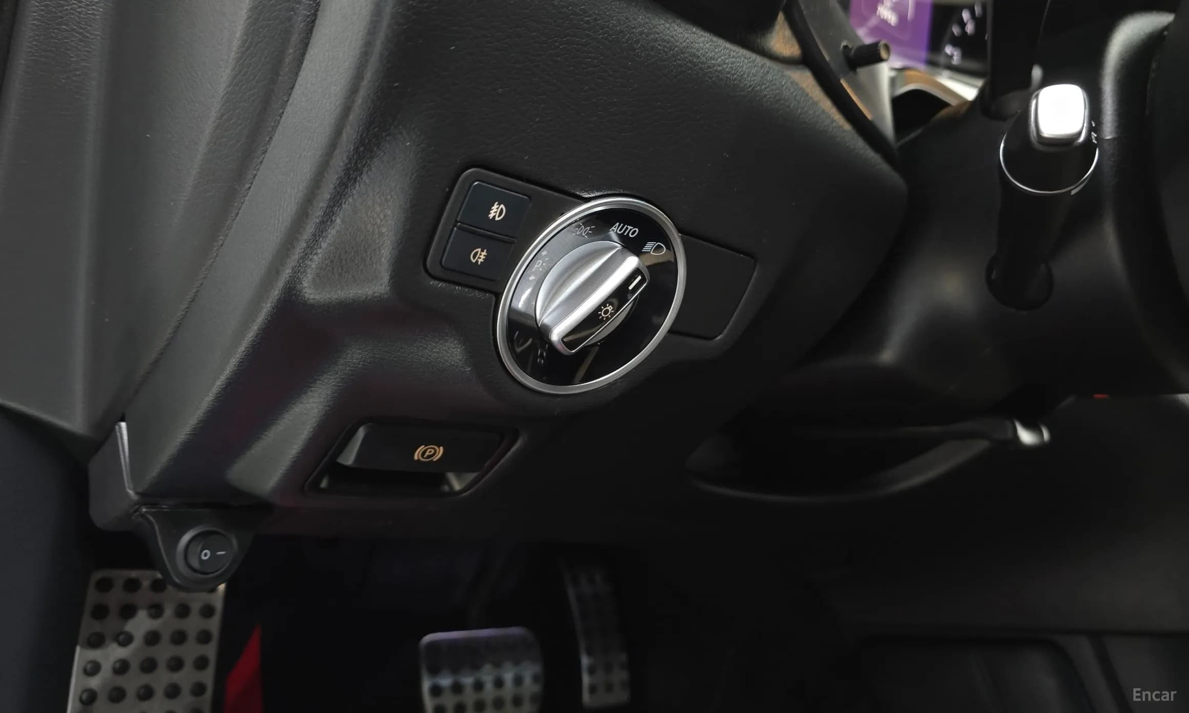 Q30