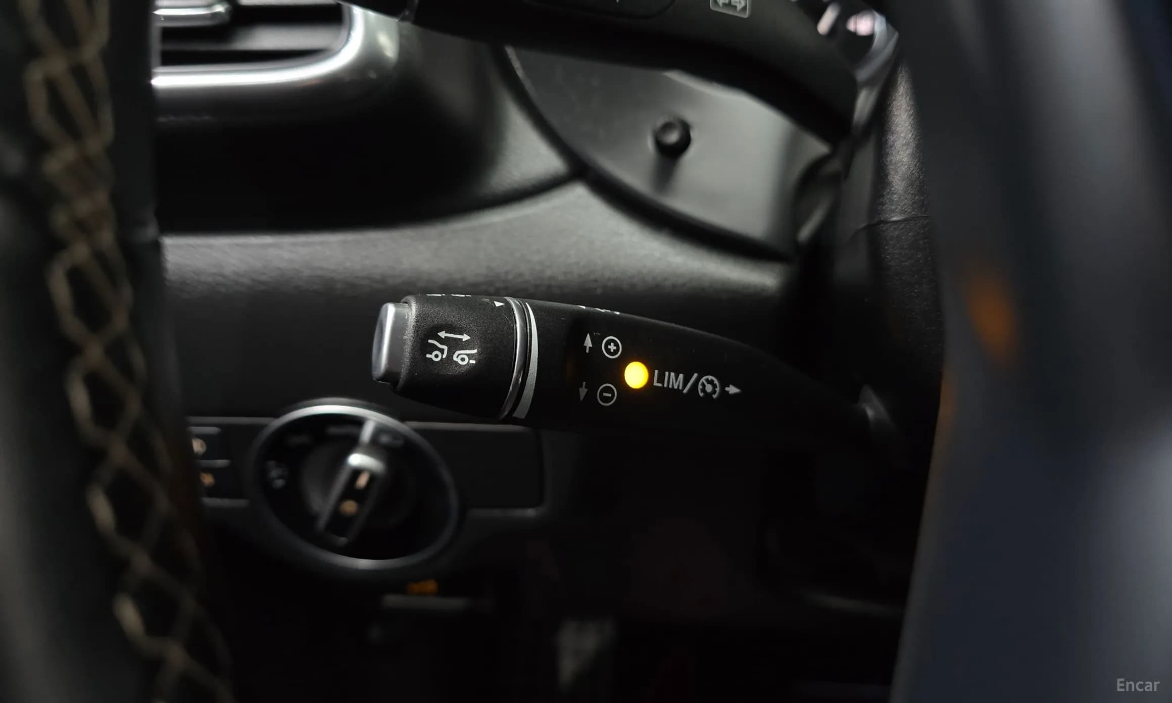 Q30