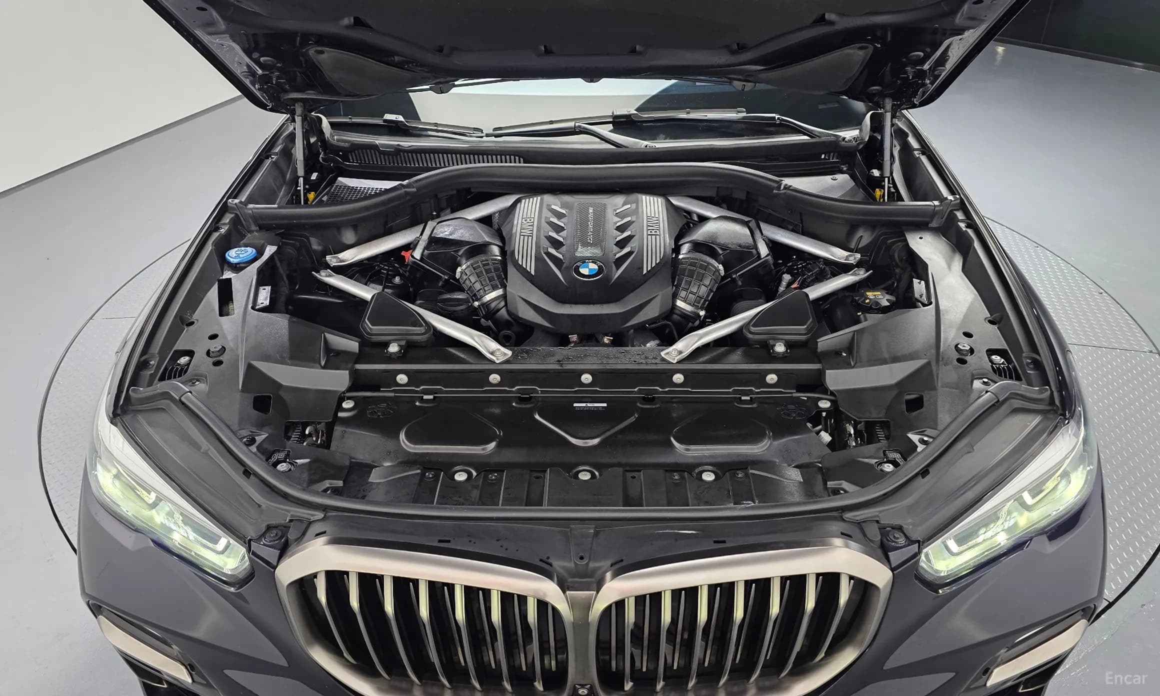 X5 (G05)