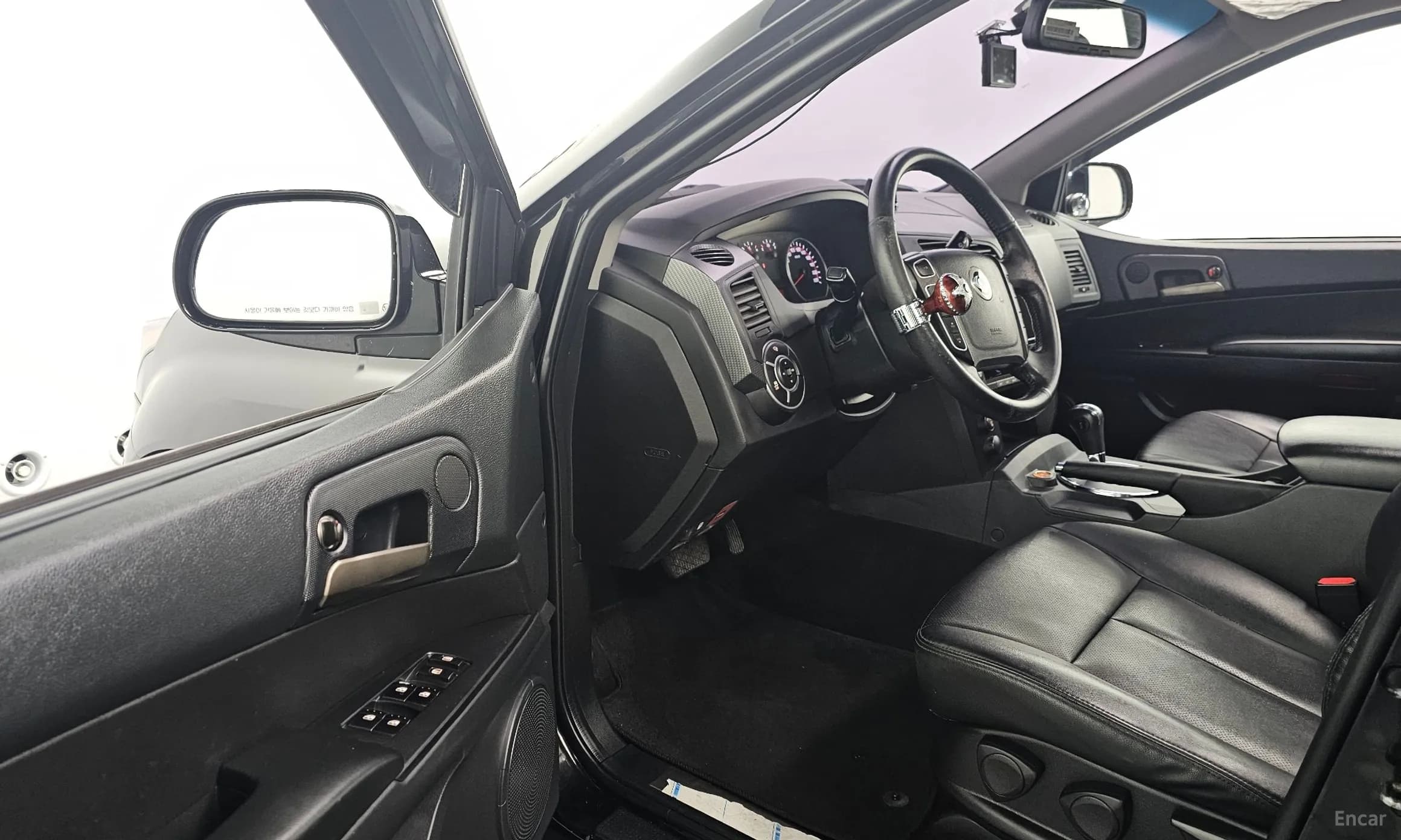 Korando Sports