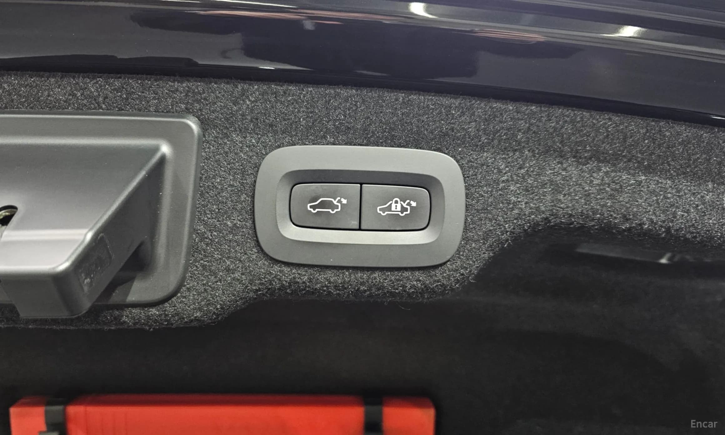 S90