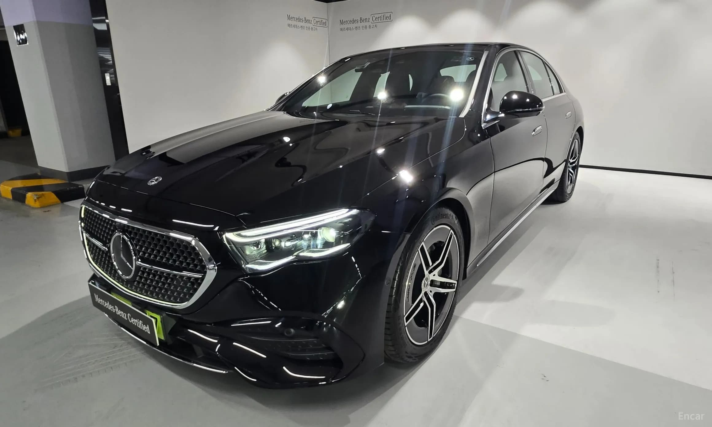E-Class W214