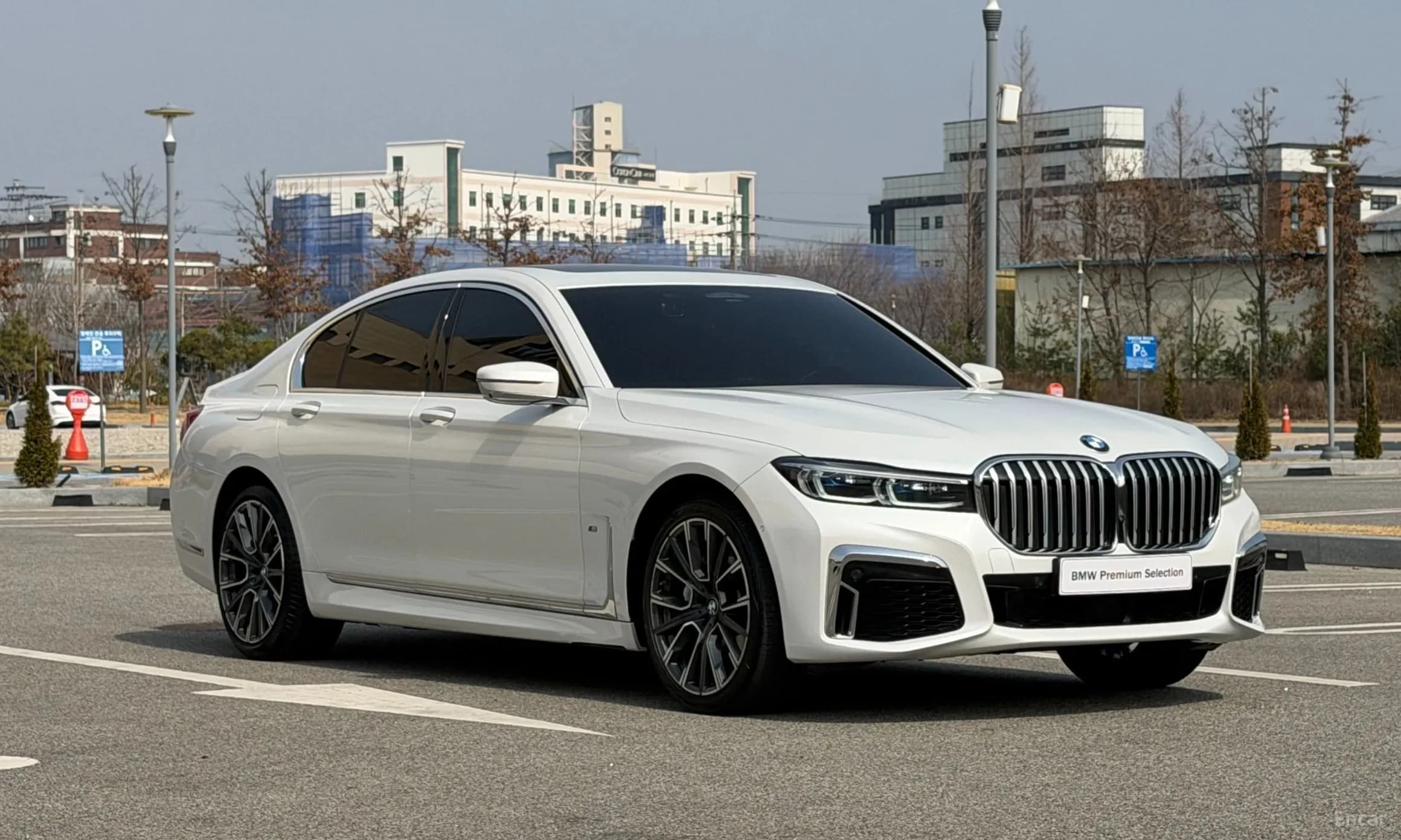 7 Series (G11)