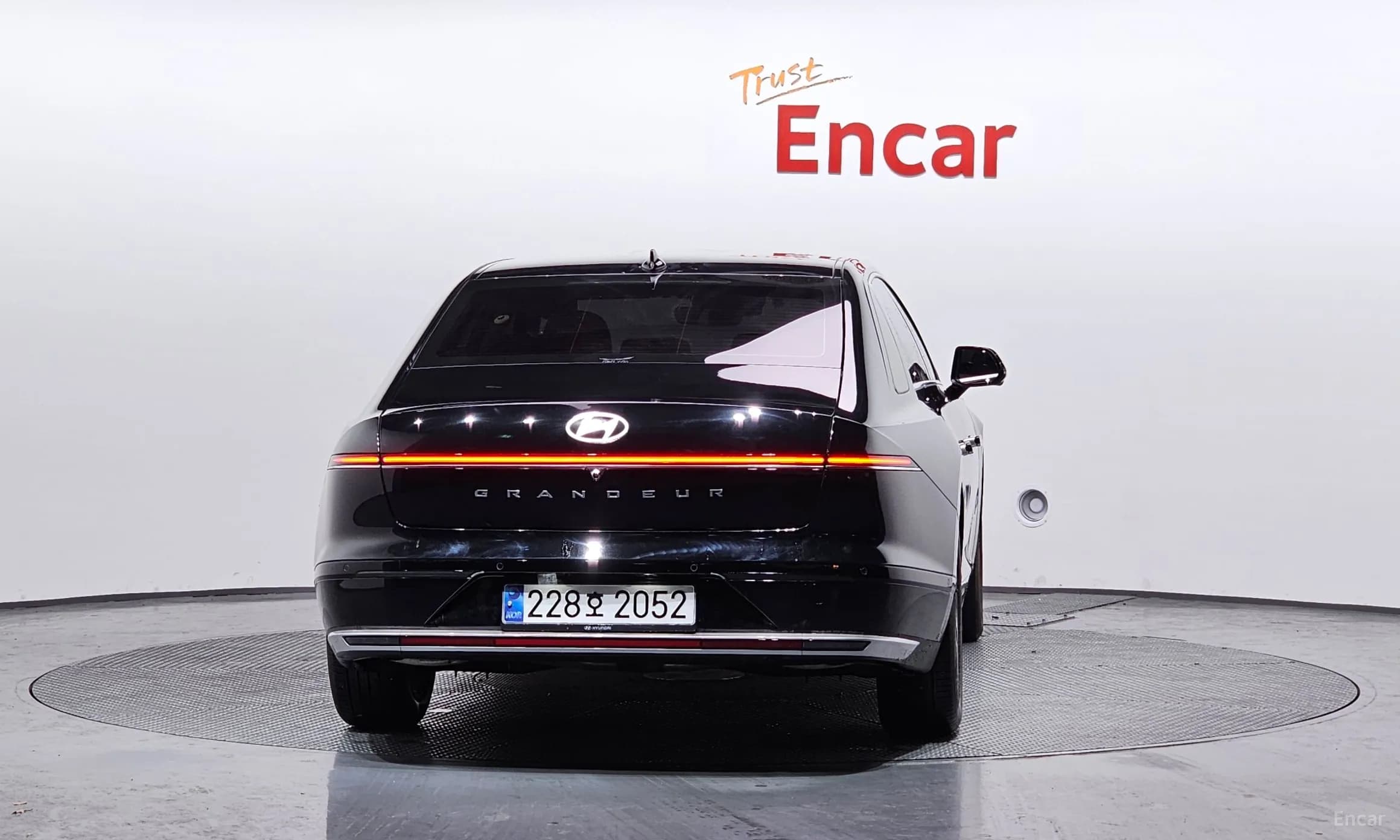 Grandeur (GN7)