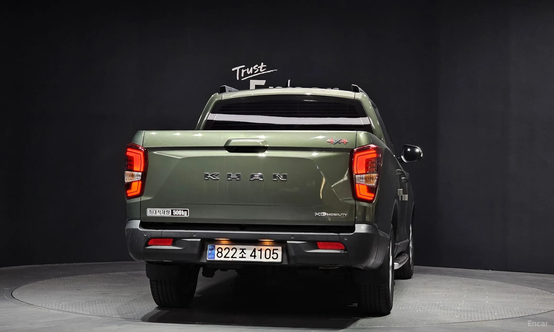 Rexton Sports Khan