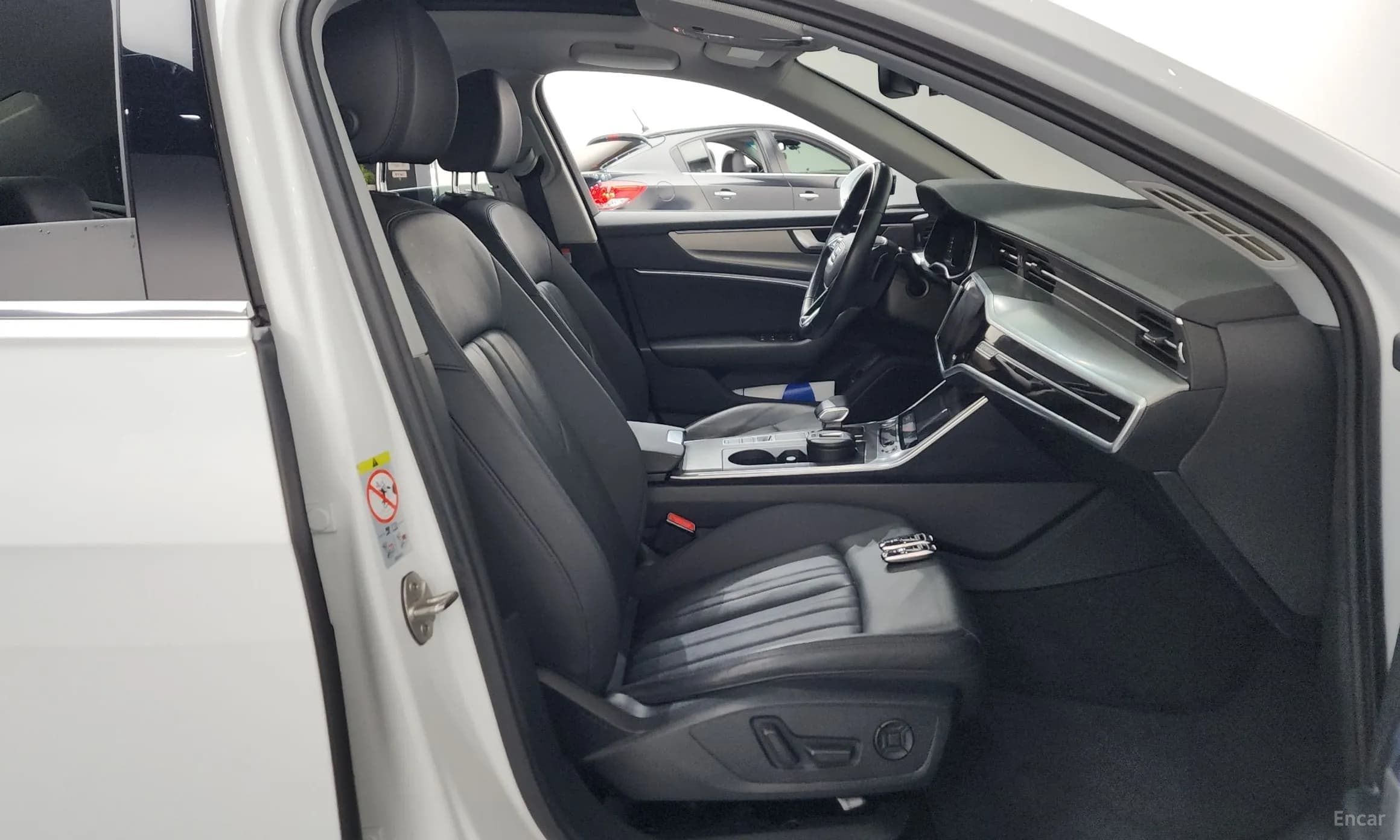 A6 (C8)