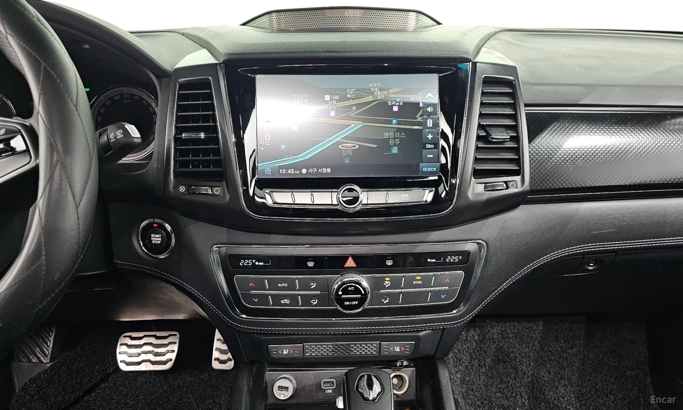 Rexton Sports Khan