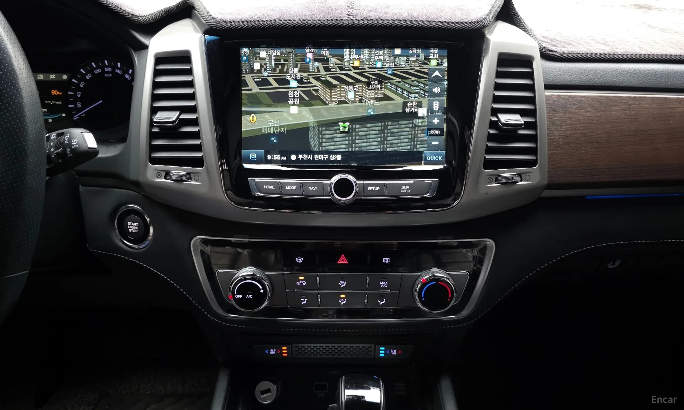 G4 Rexton