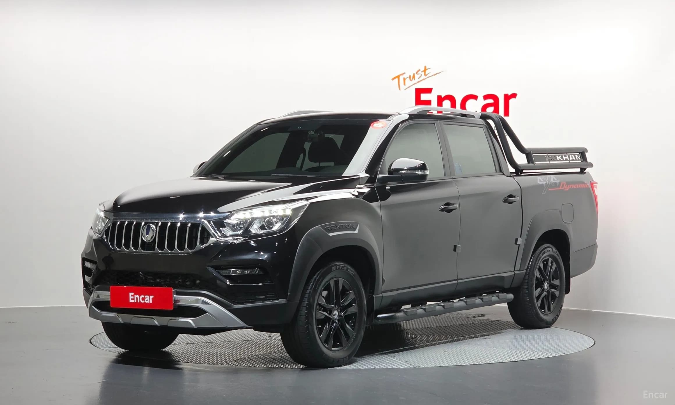 Rexton Sports Khan