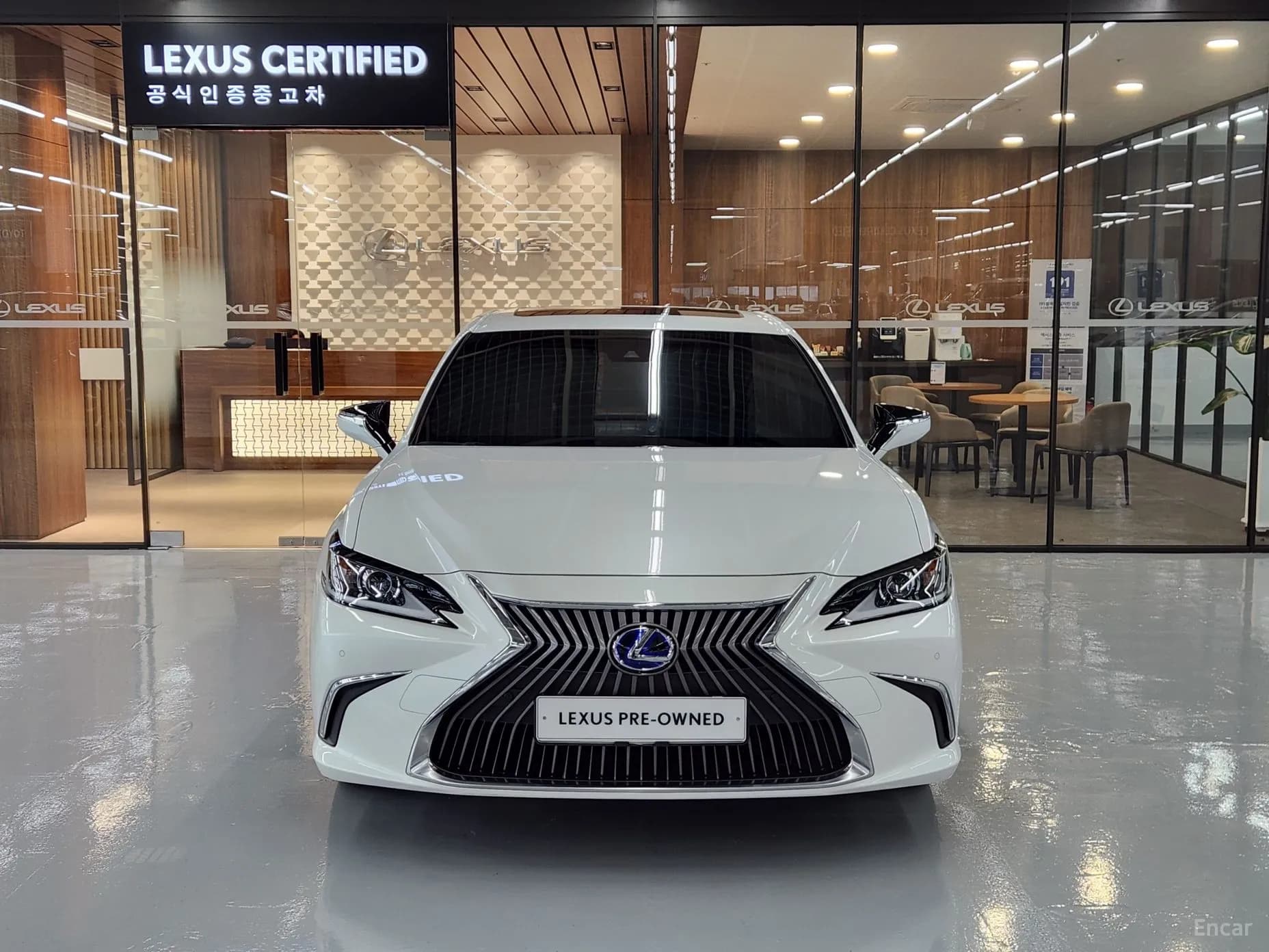 ES300h 7th Generation