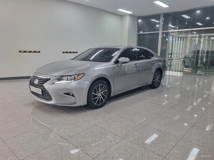 New ES350