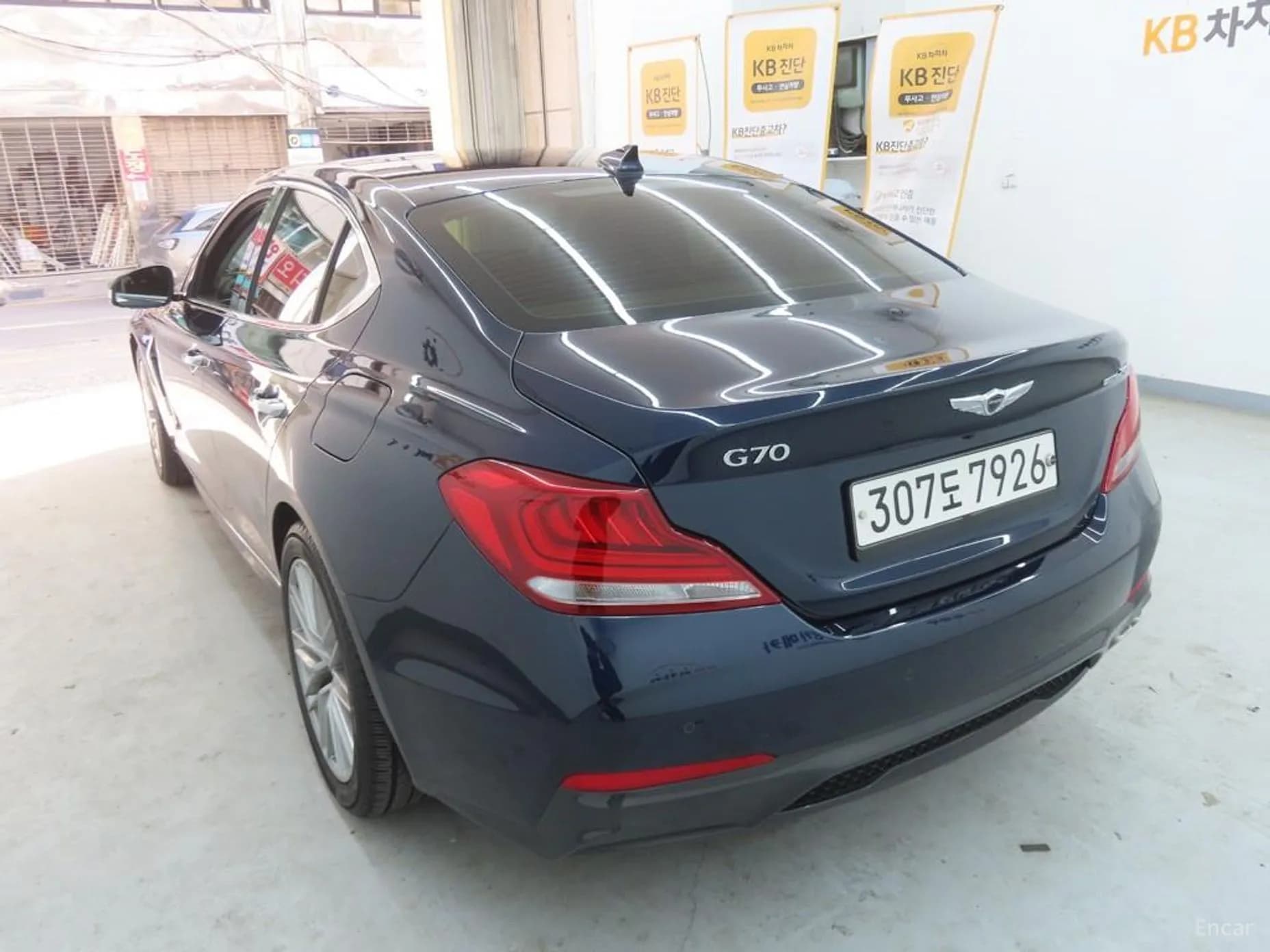 G70