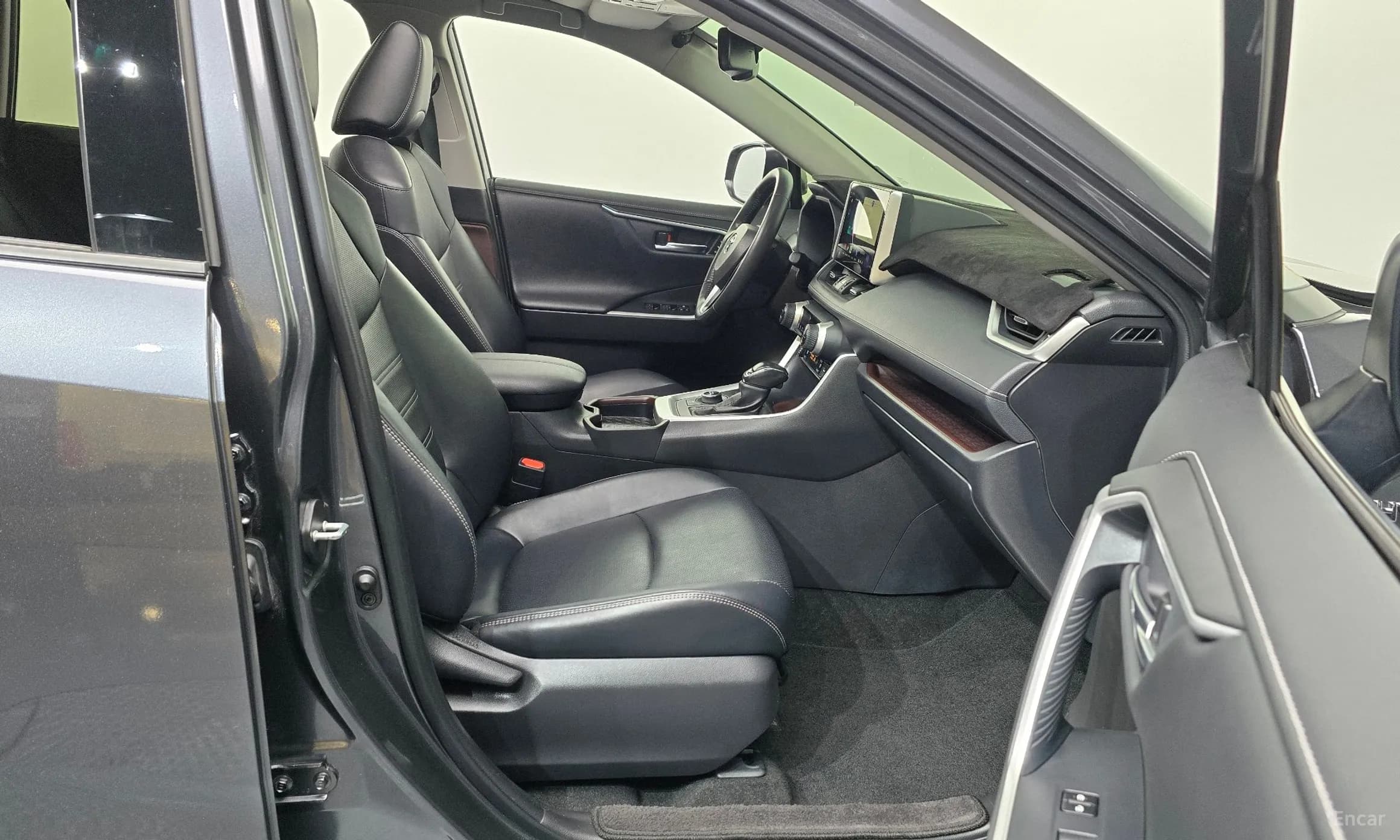 RAV4 5th Generation