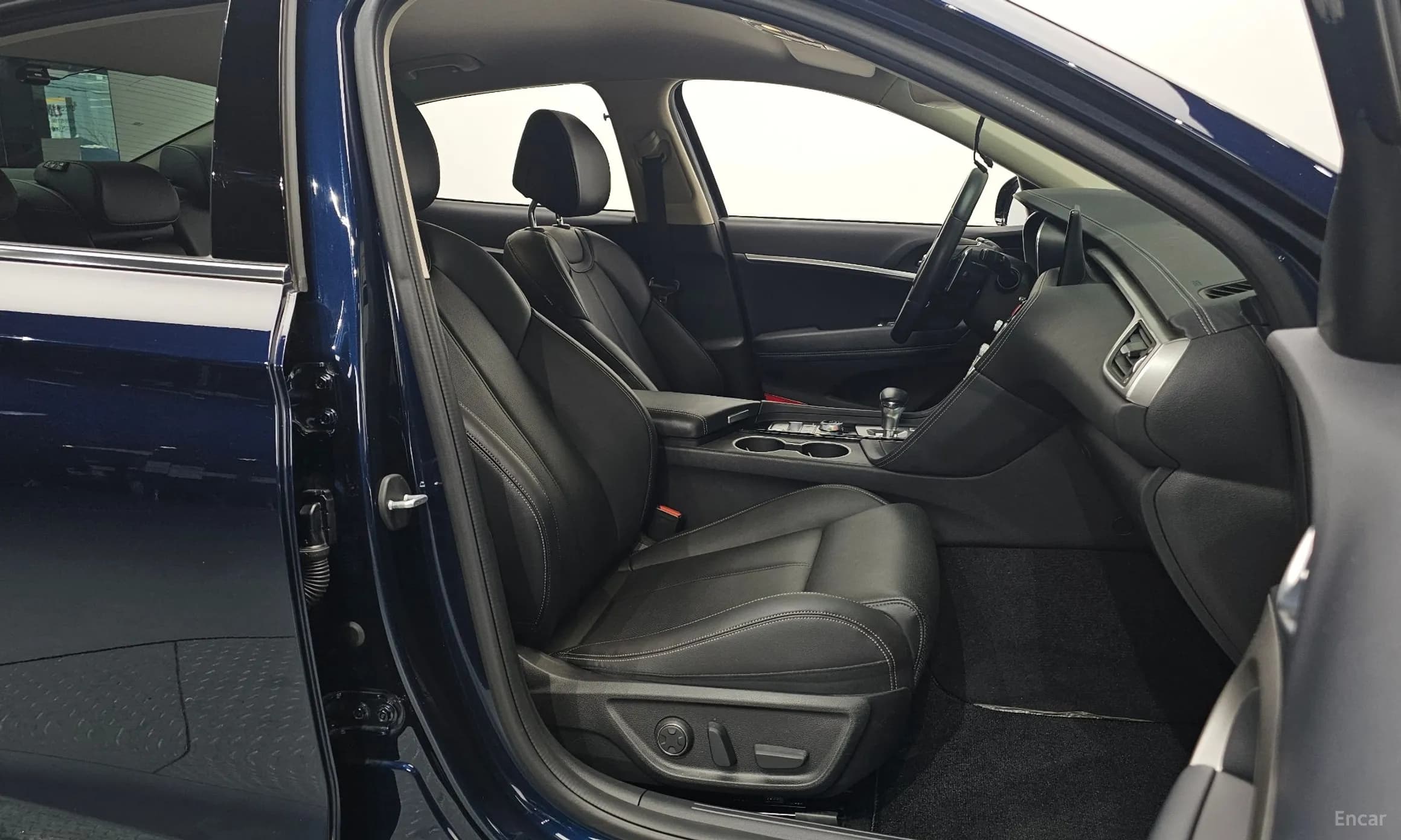 G70