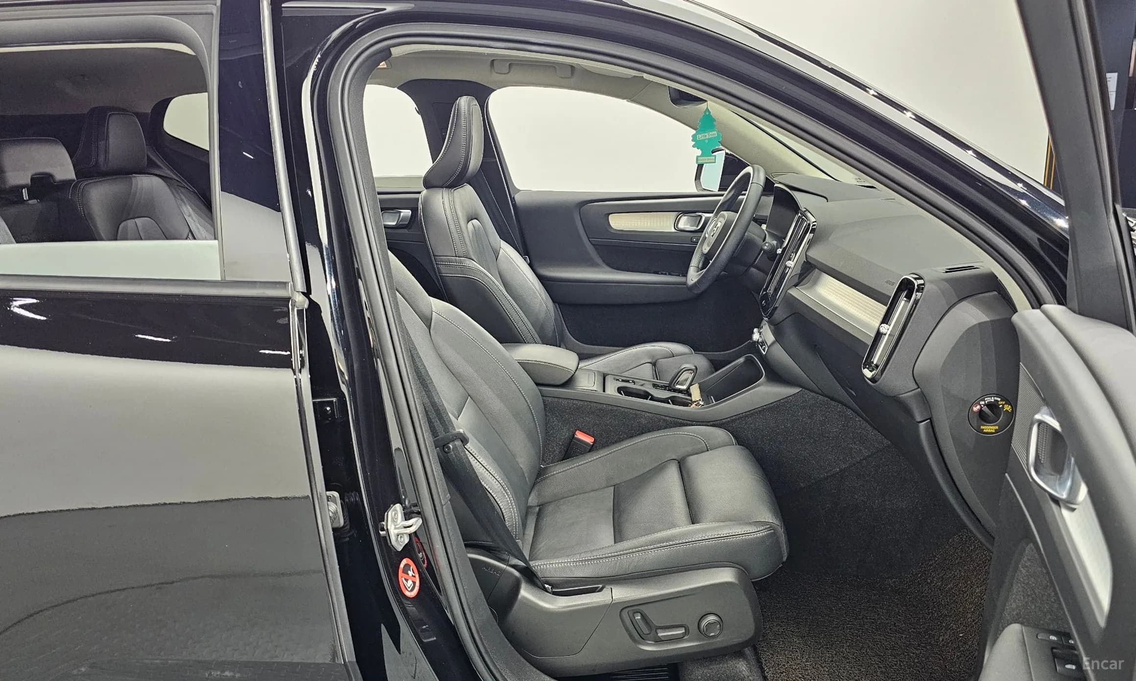 XC40