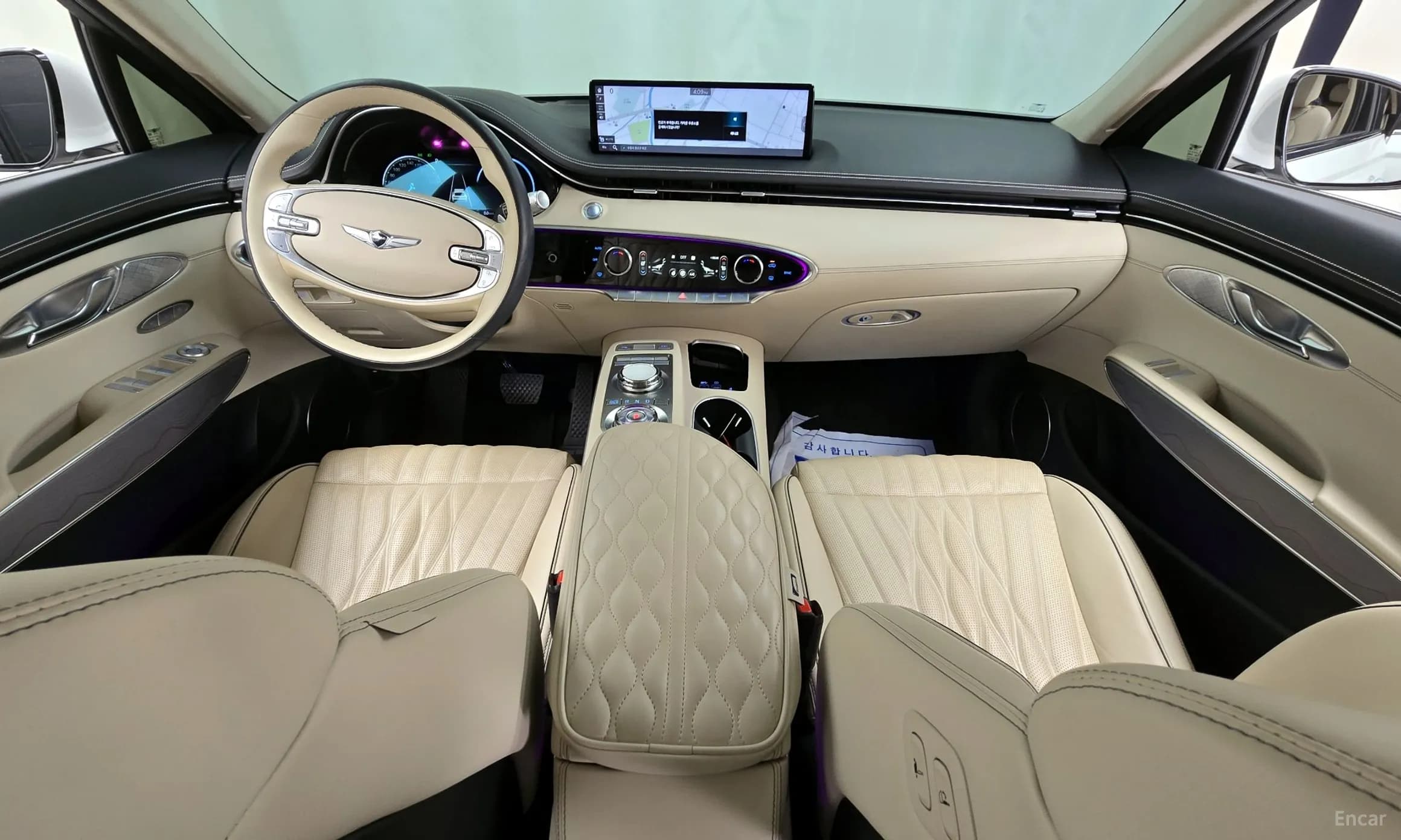 GV70