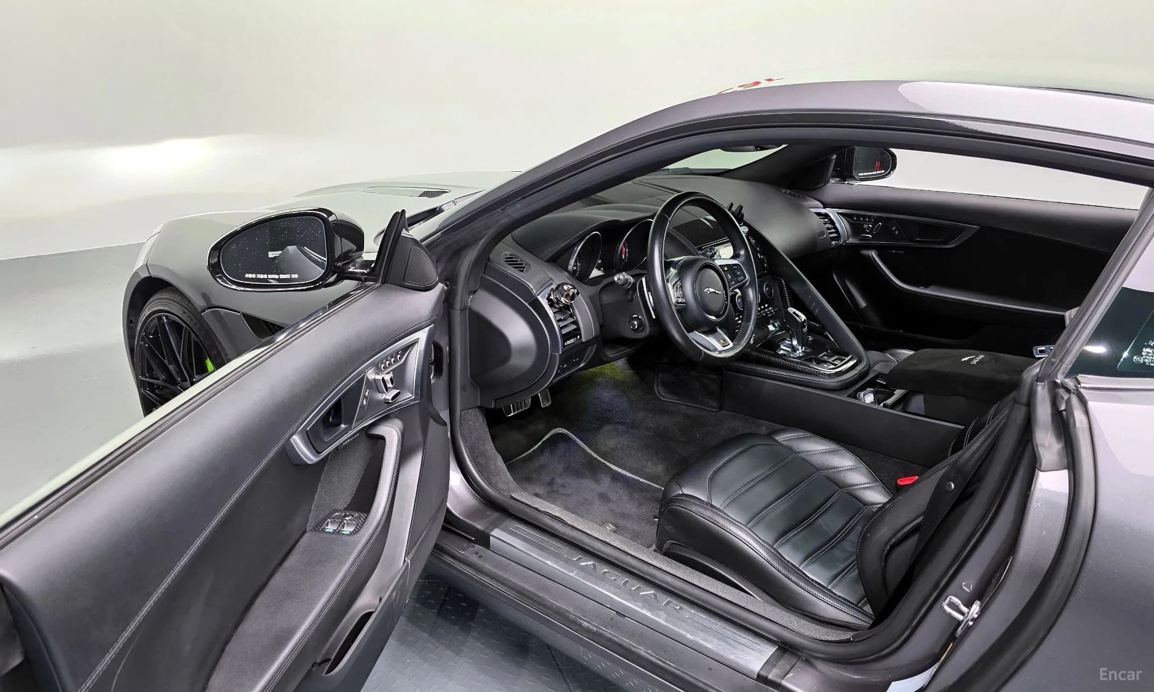 F-TYPE