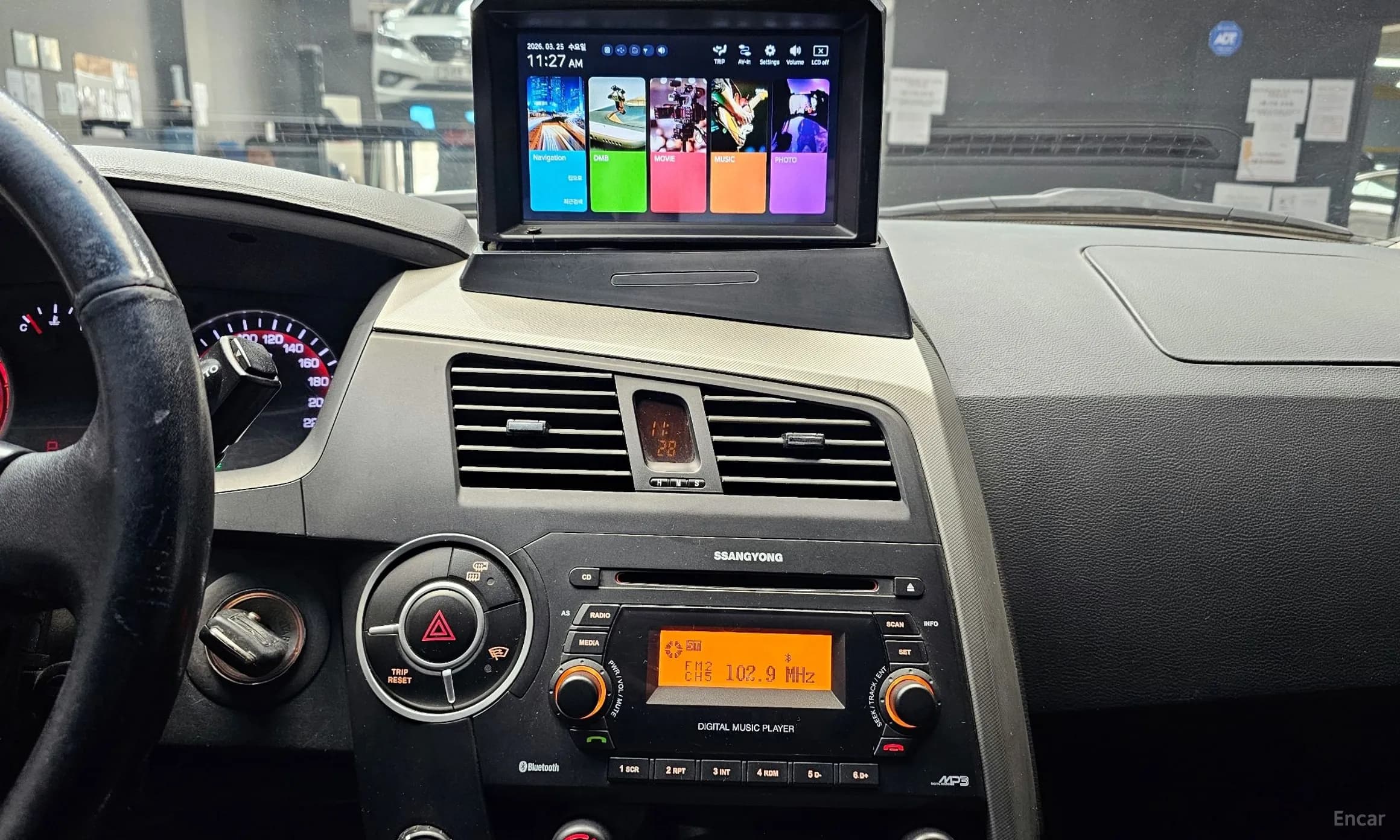 Korando Sports