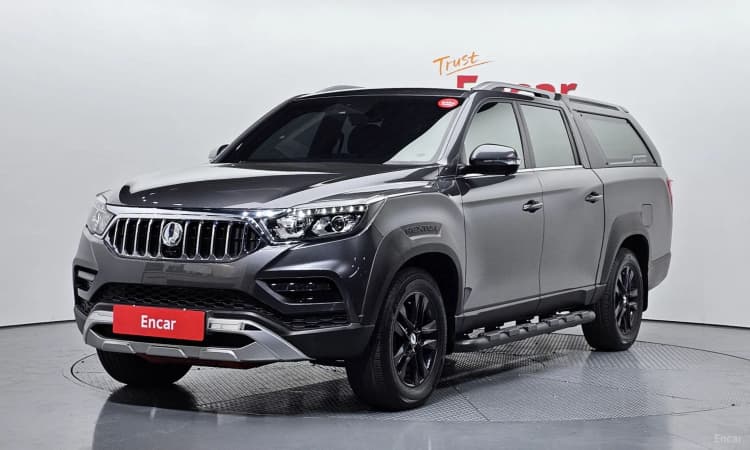 Rexton Sports Khan