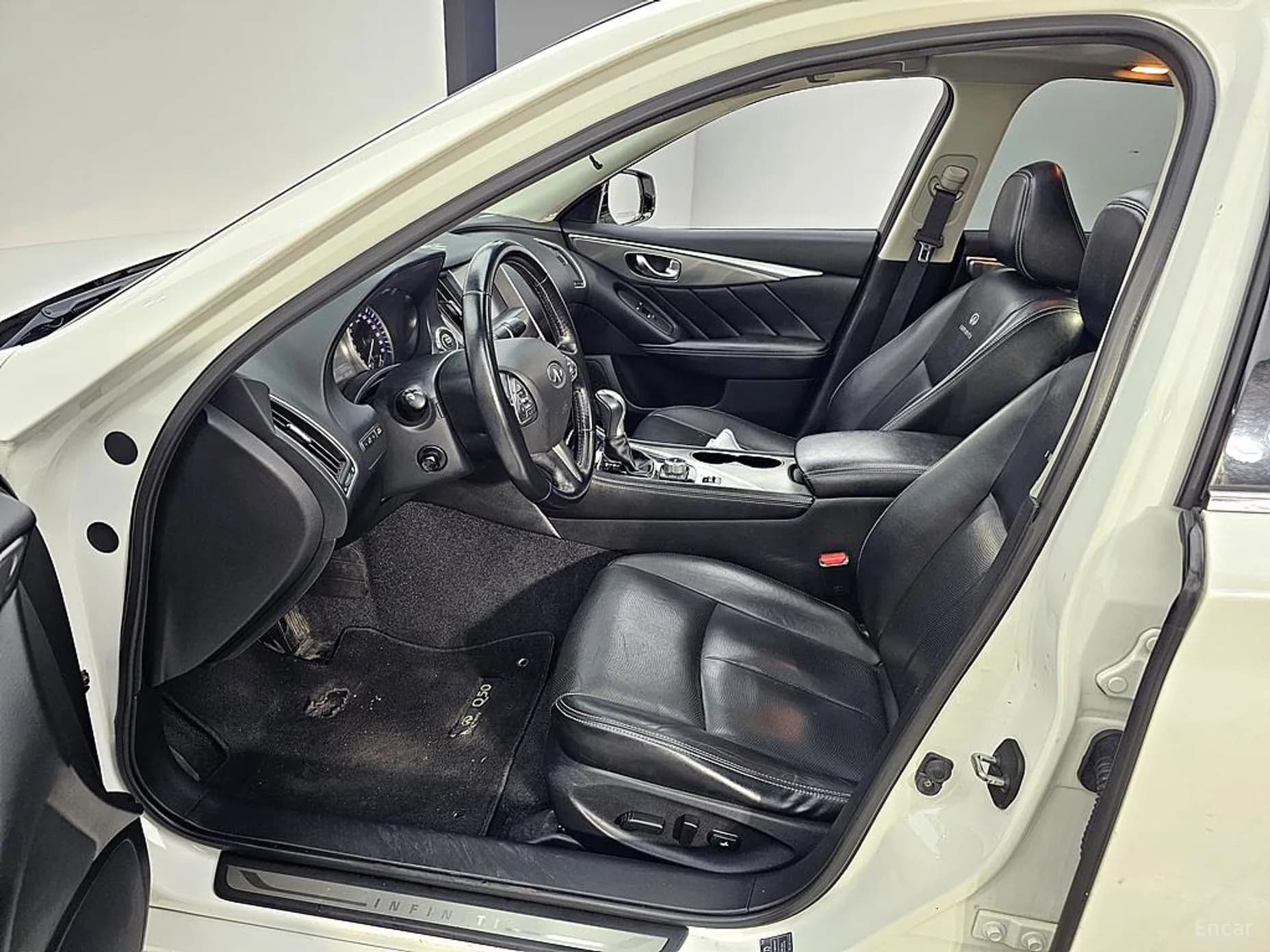 Q50