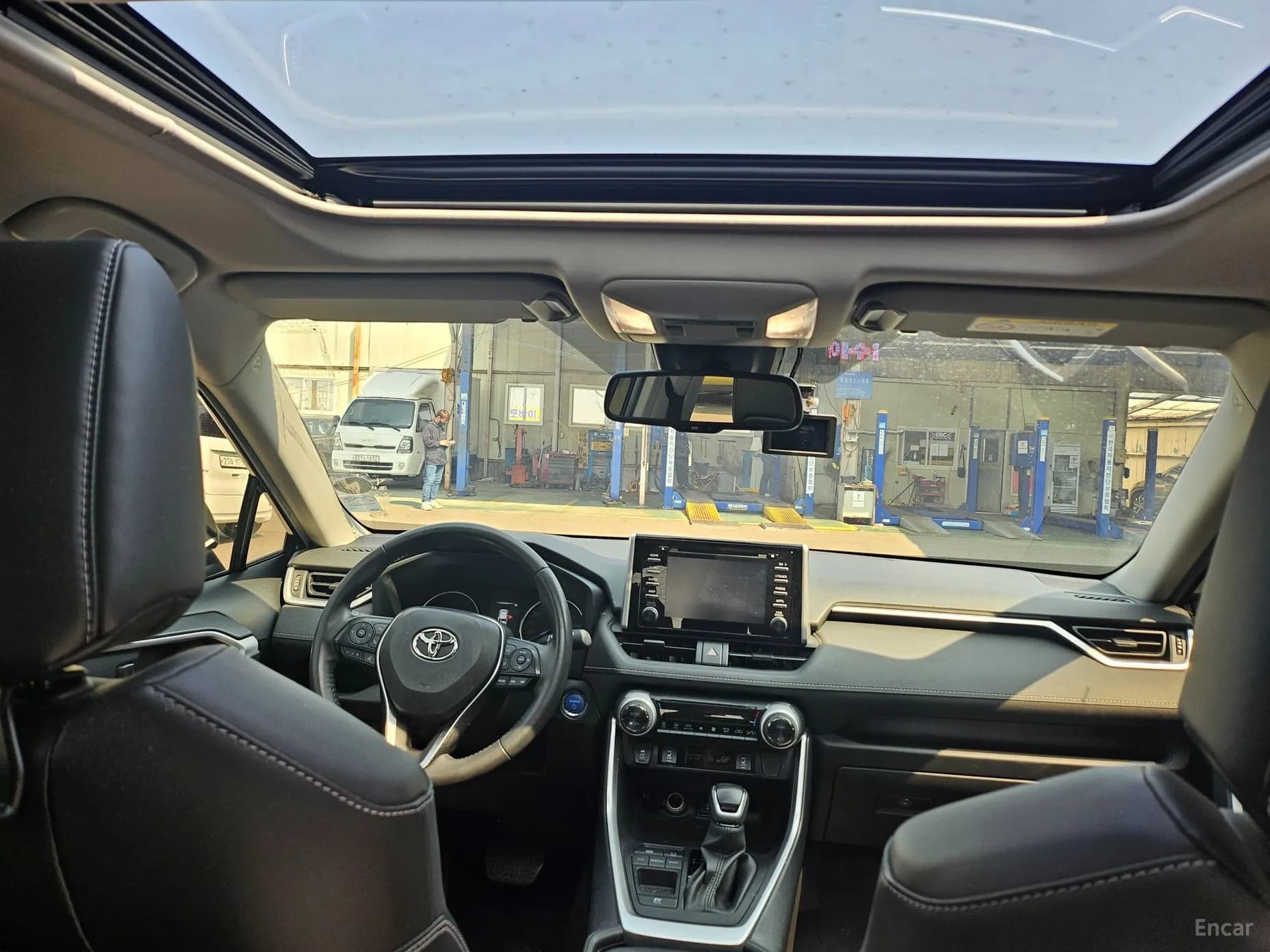 RAV4 5th Generation