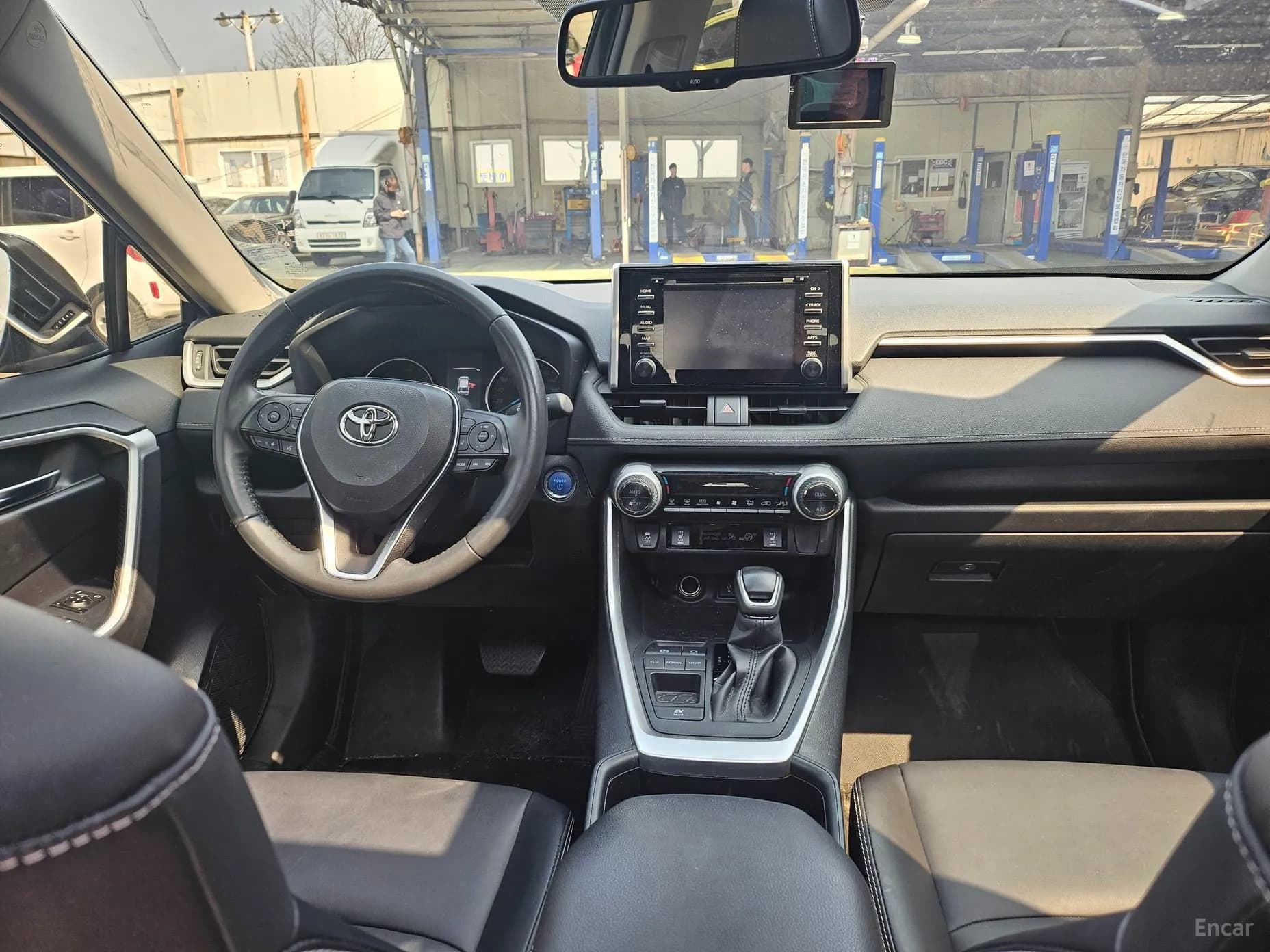 RAV4 5th Generation