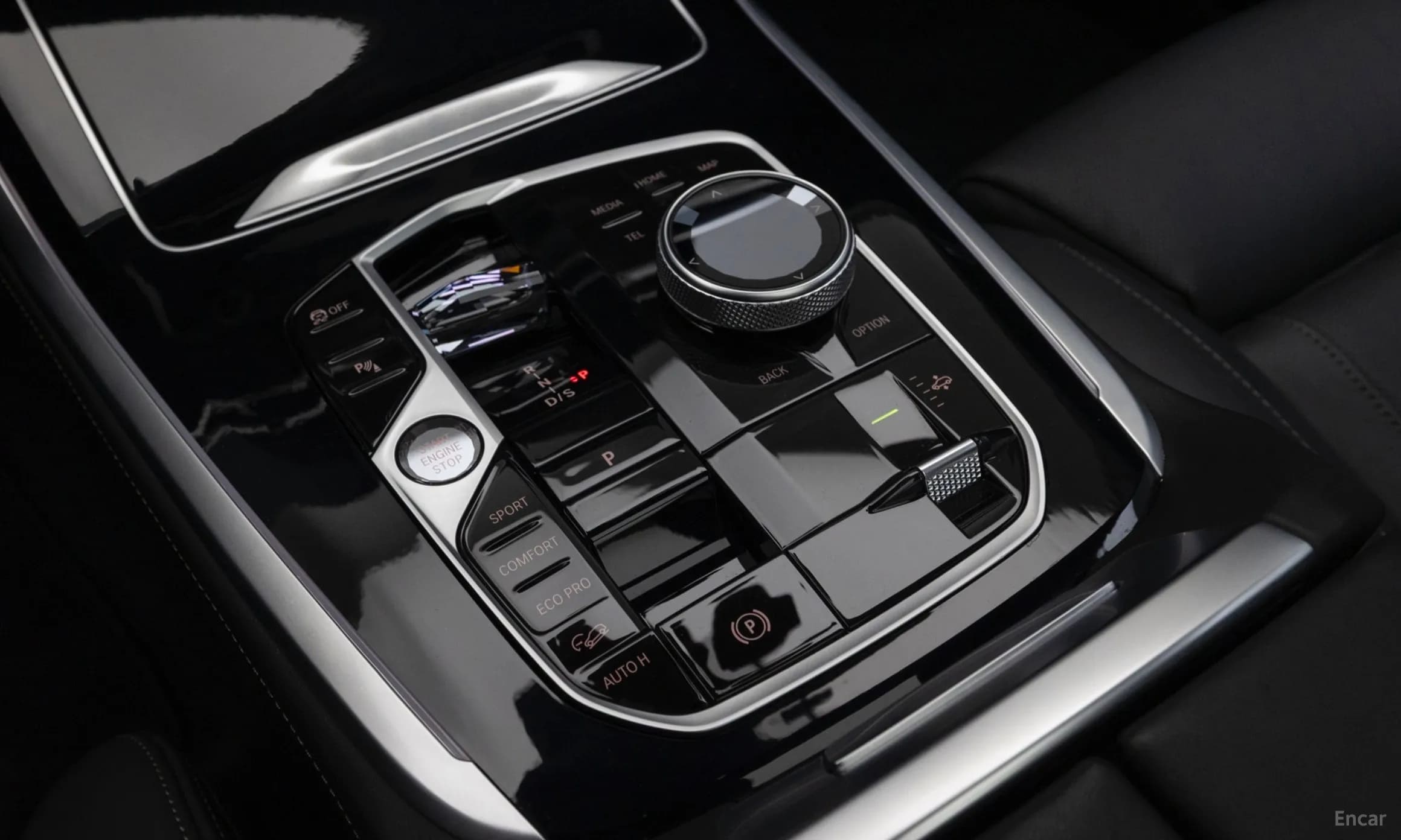 X7 (G07)