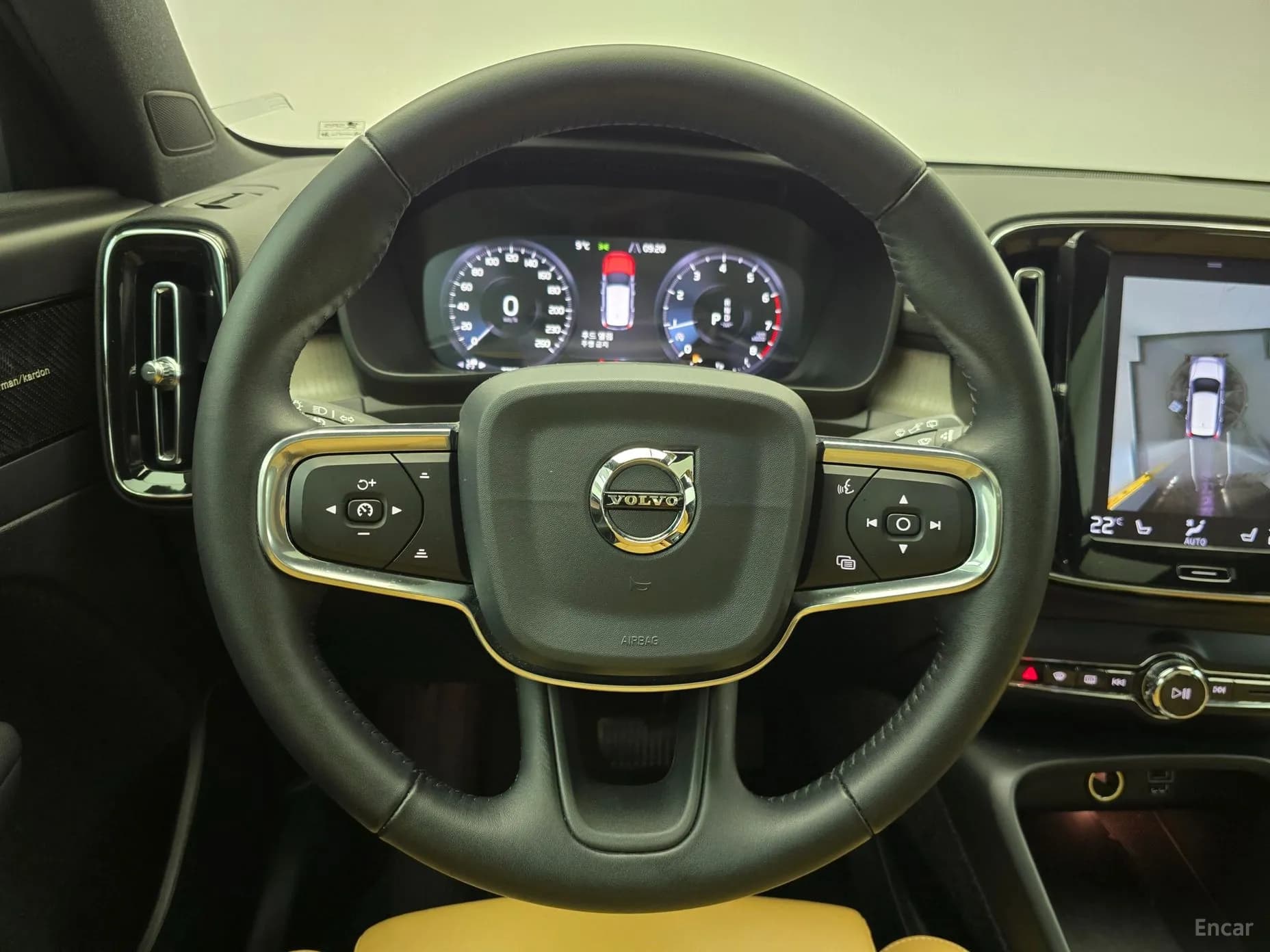 XC40