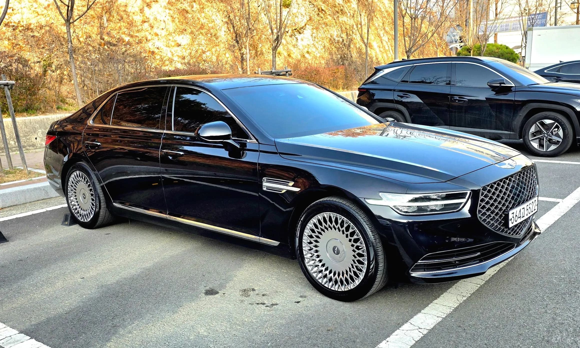 G90