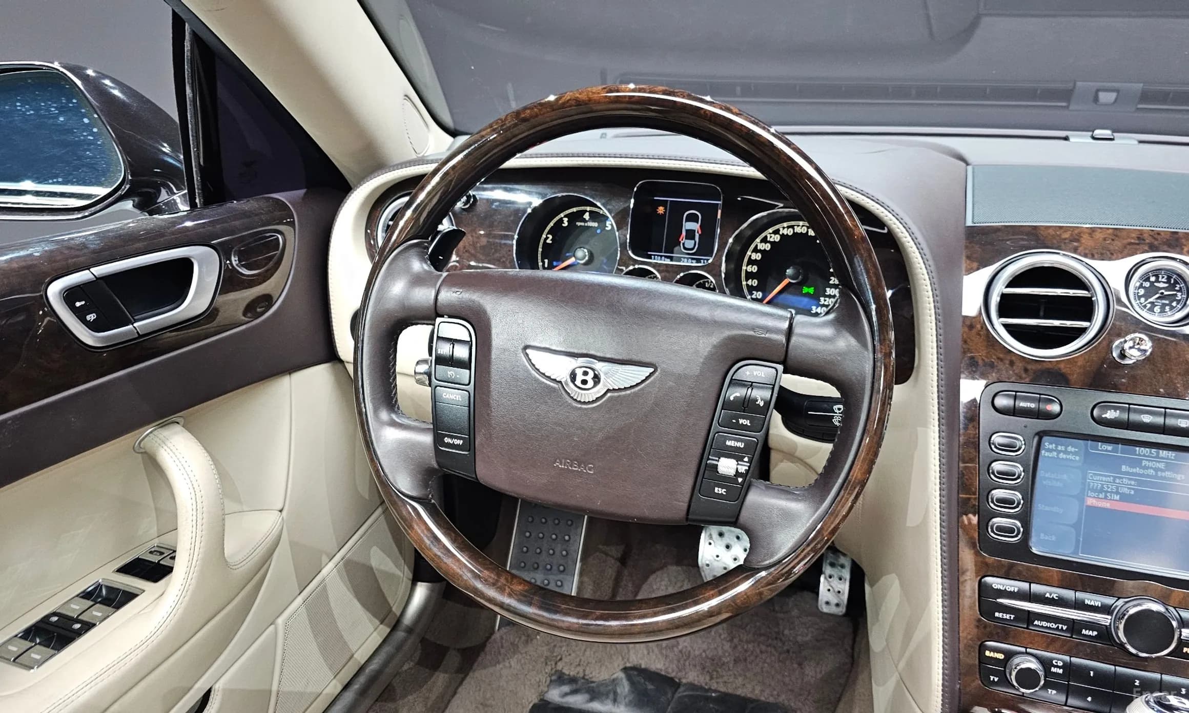 Flying Spur Gen 1