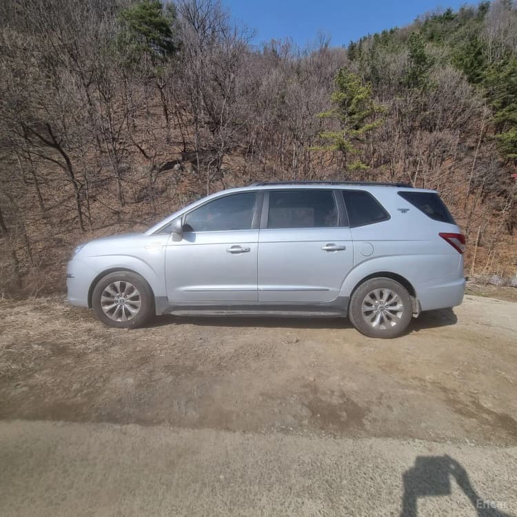 Korando Turismo