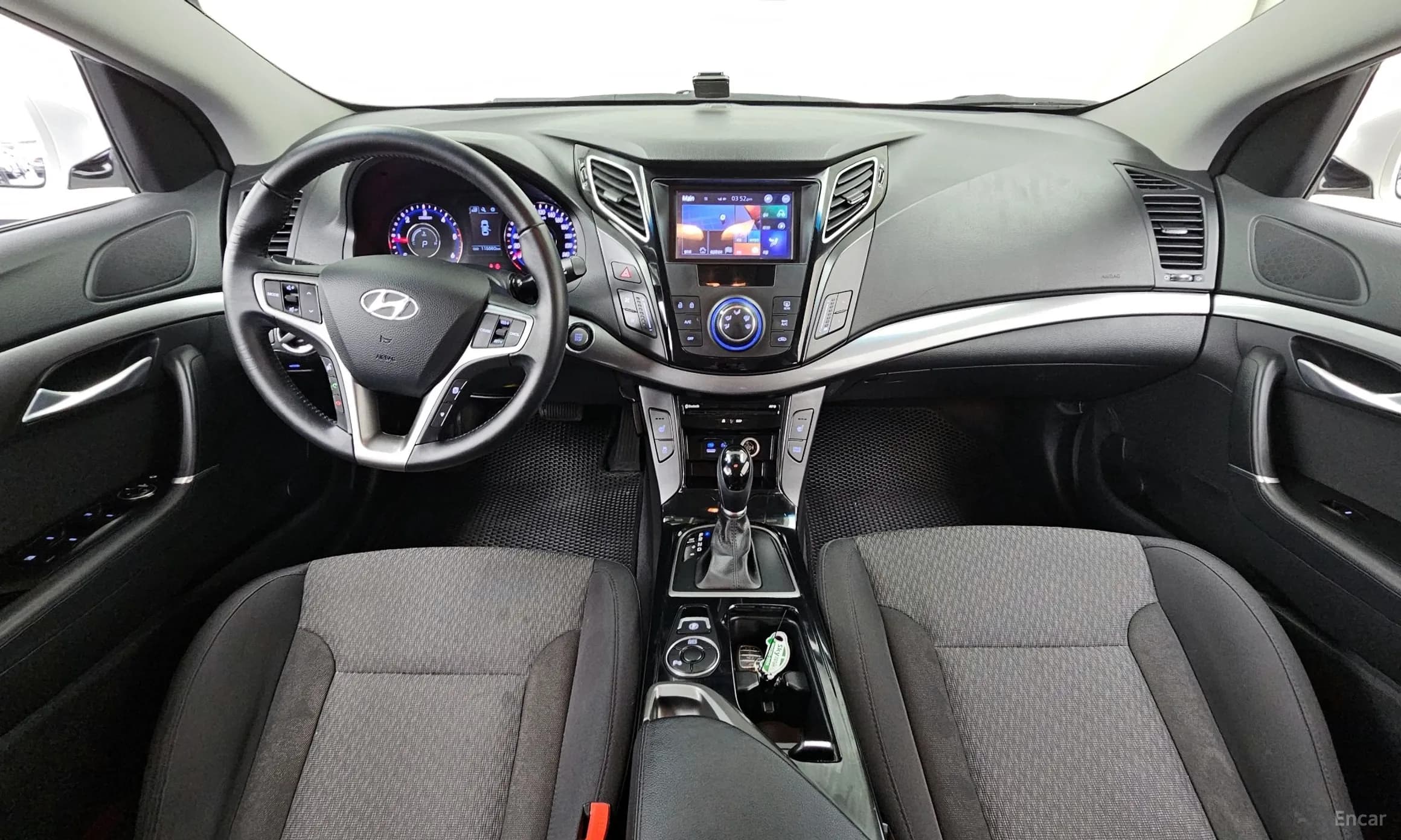 i40 saloon