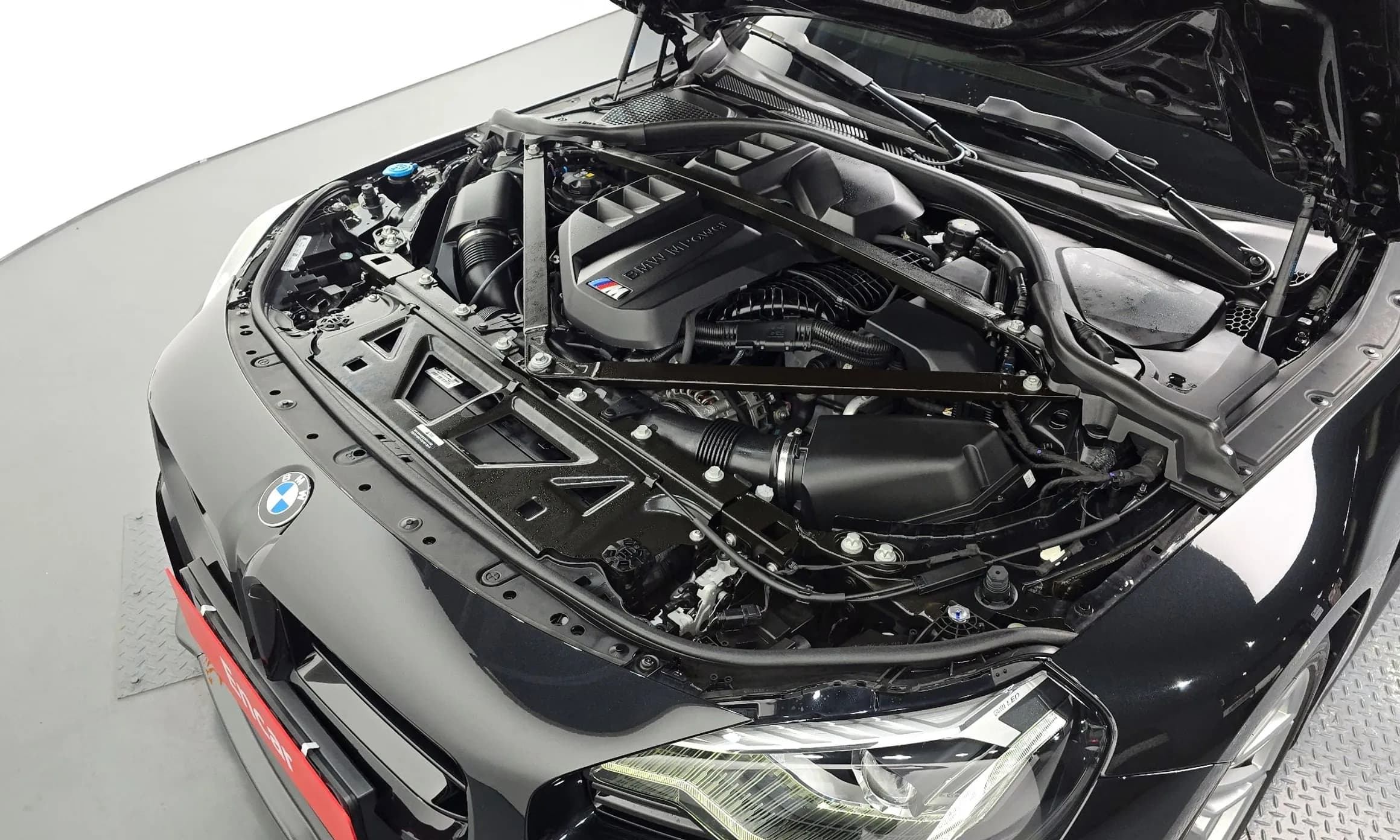 M2 (G87)