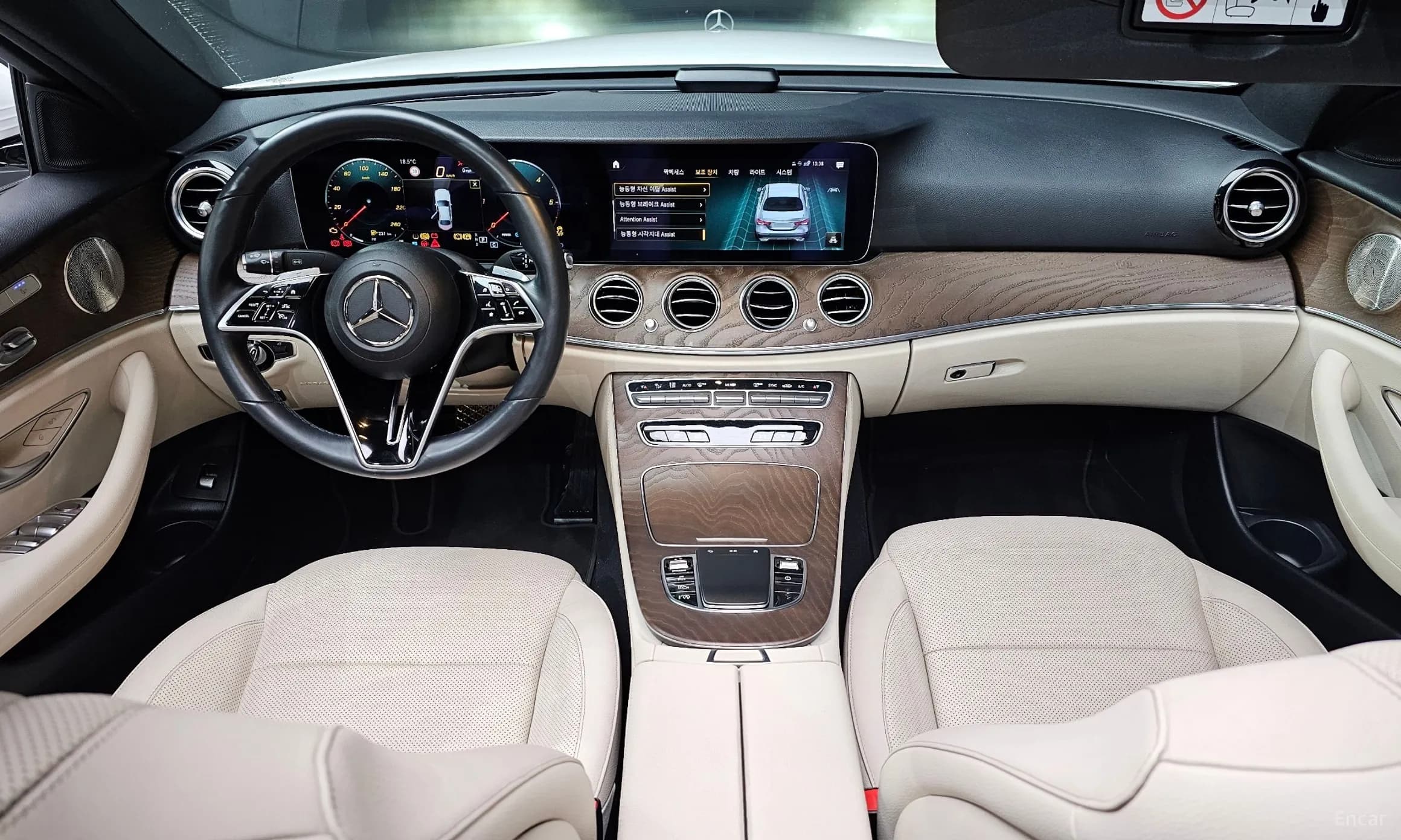 E-Class W213