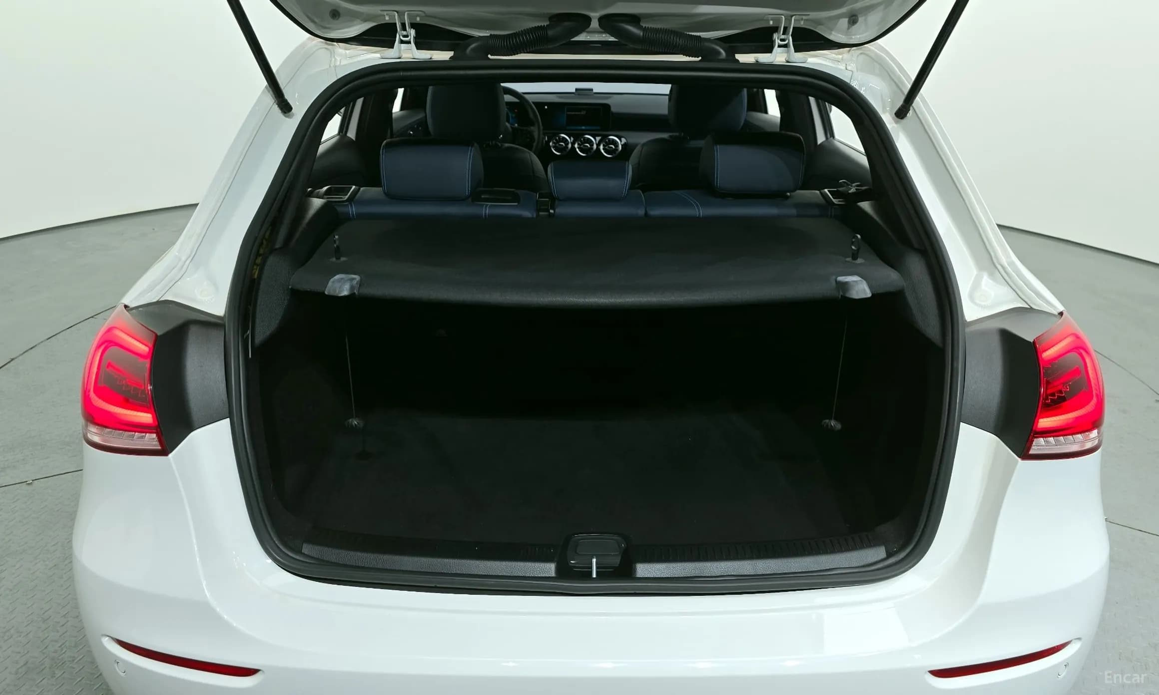 A-Class W177